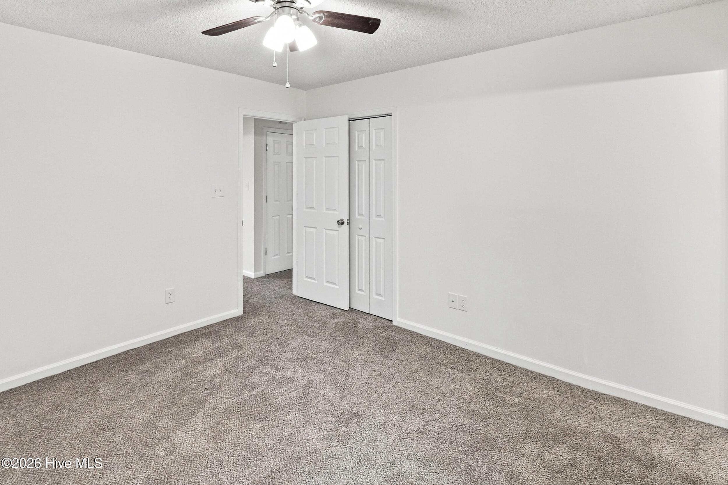 125 Live Oak Court,Midway Park
