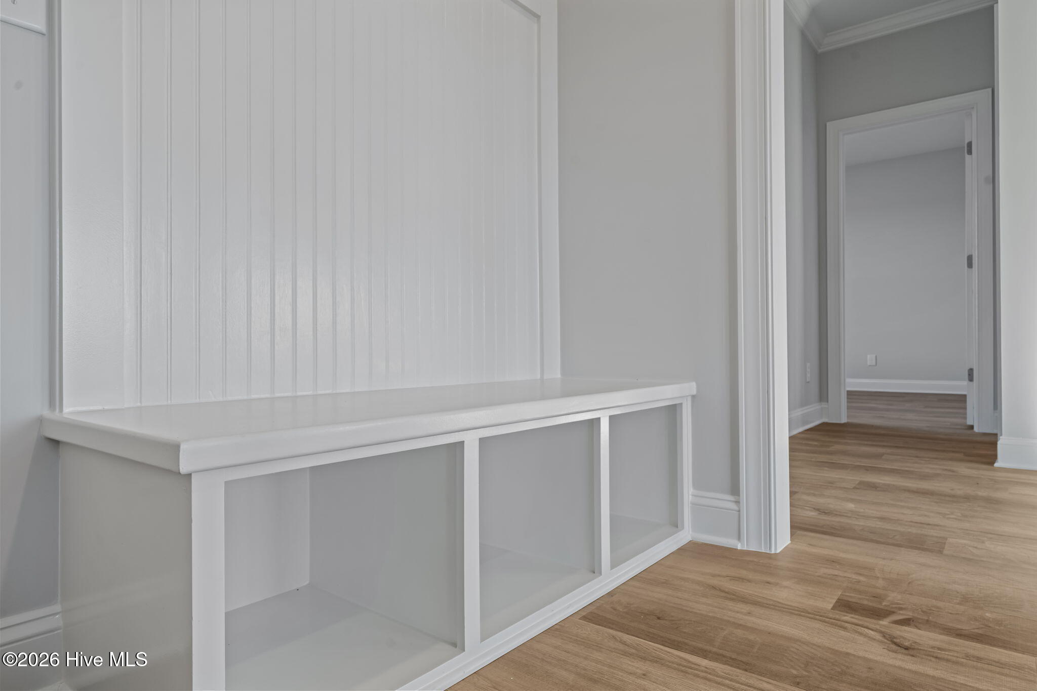 100566681 | Photo 59