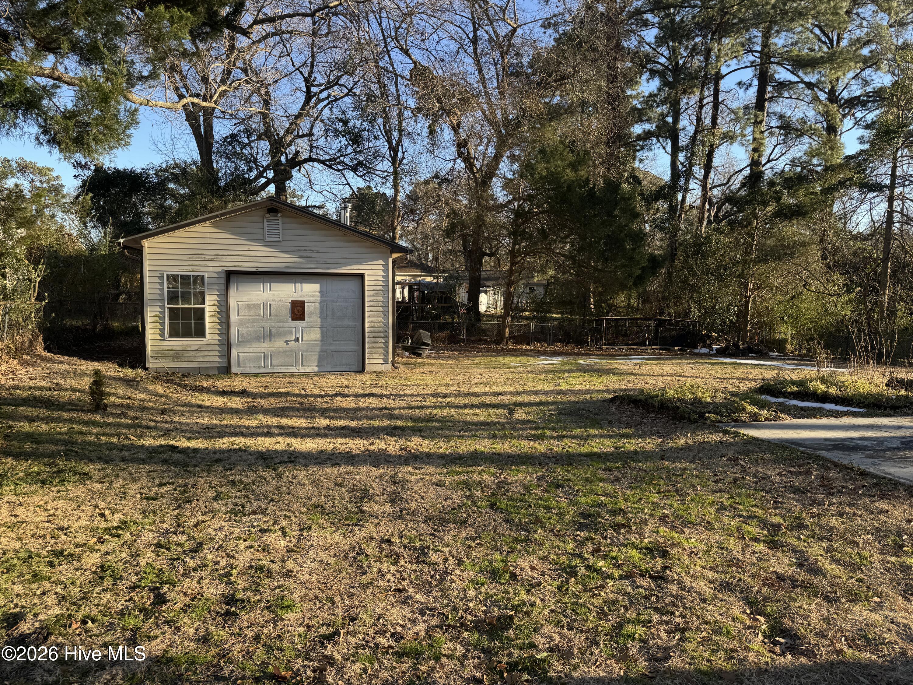 100553396 | Photo 24