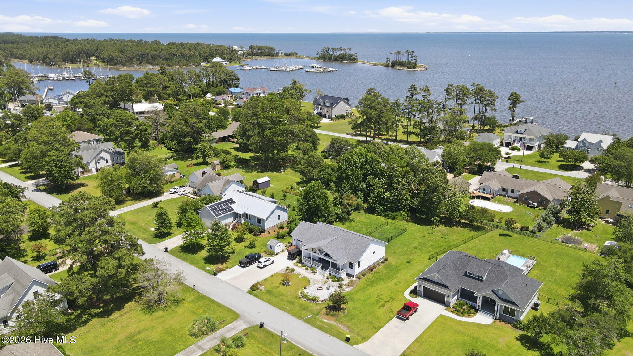 1106 Link Lane,Oriental