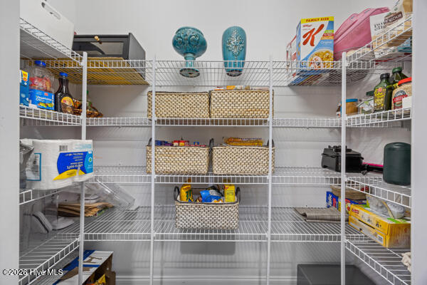 100554590 | Photo 13