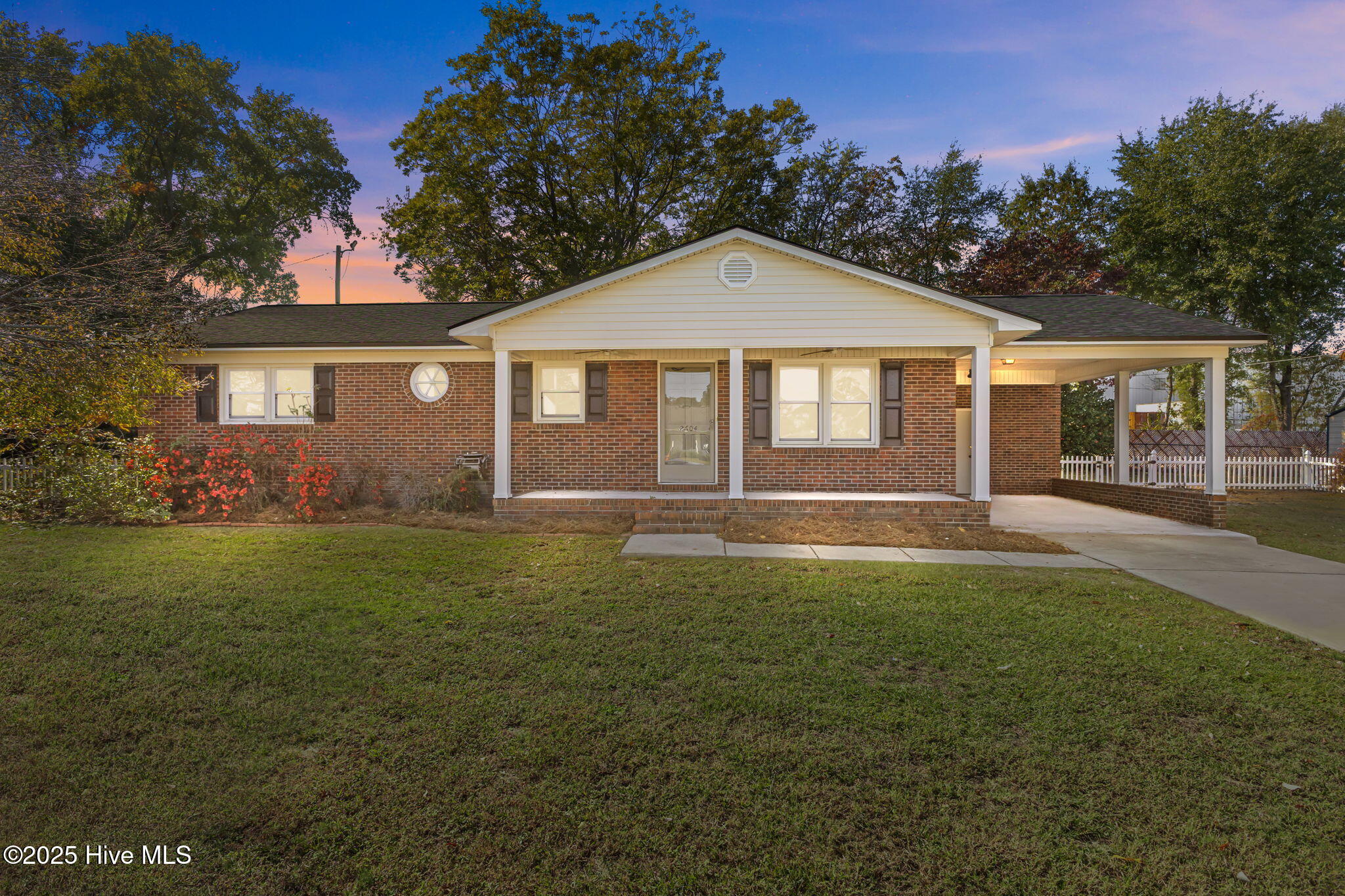 Homes for sale in Fayetteville, NC | 2604 Geneva Ct, Fayetteville, NC 28306 | MLS# 100538204