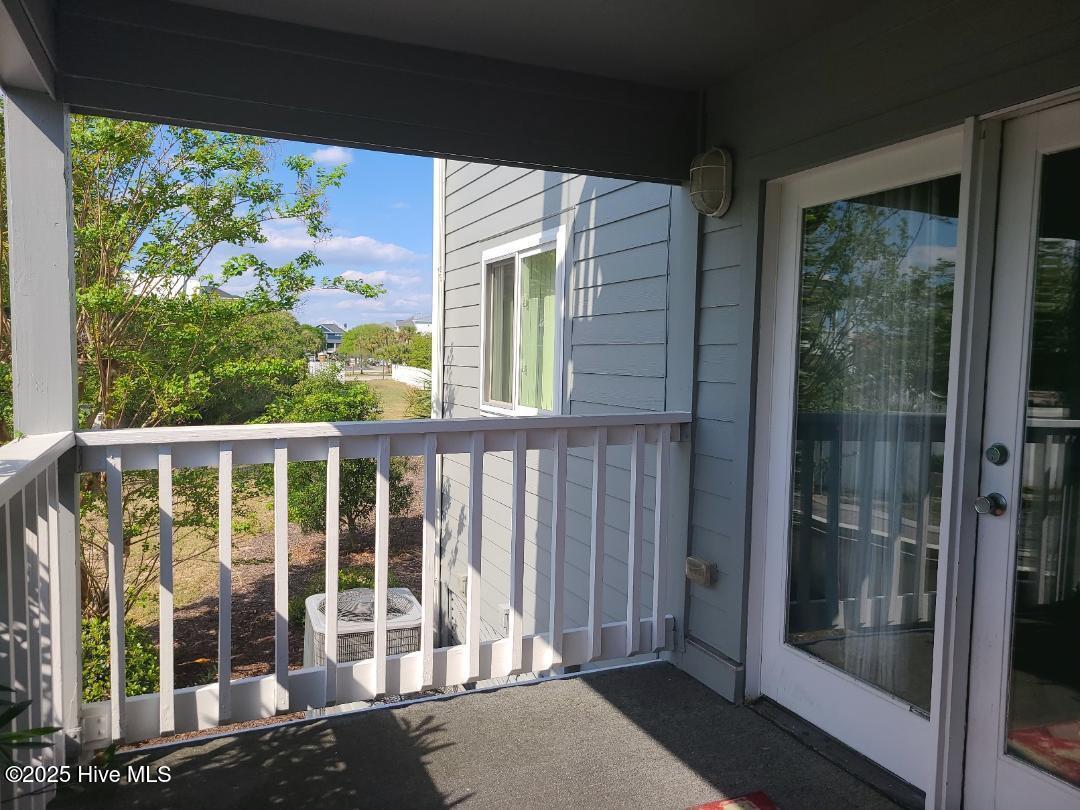 100499294 | Photo 22