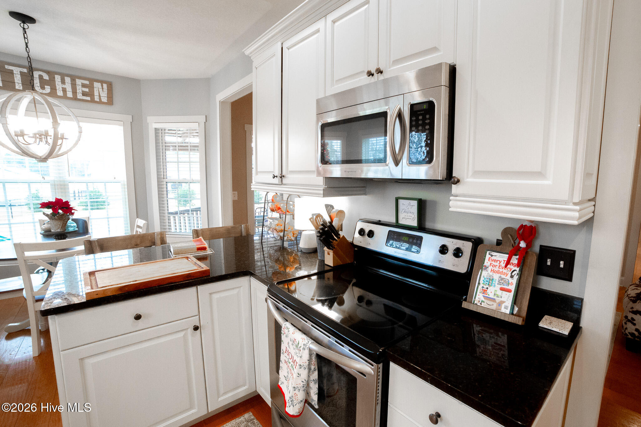 100550519 | Photo 10