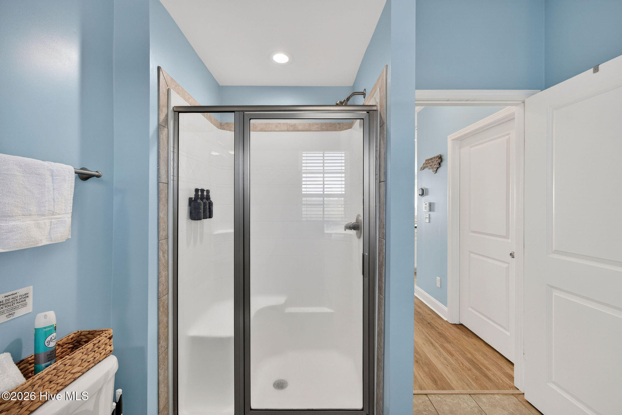 100552371 | Photo 16