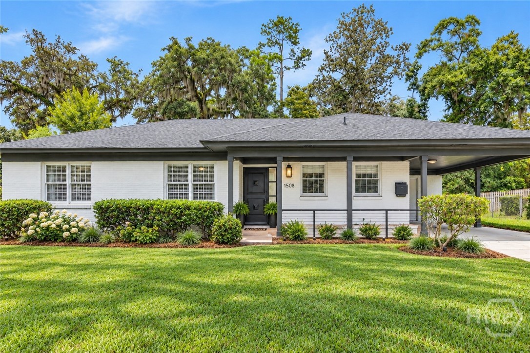 Photo 1 of Single family home for sale at 1508 Spalding Rd, Savannah, GA 31406 | MLS# SA364472 | Listing updated on 2026-09-22