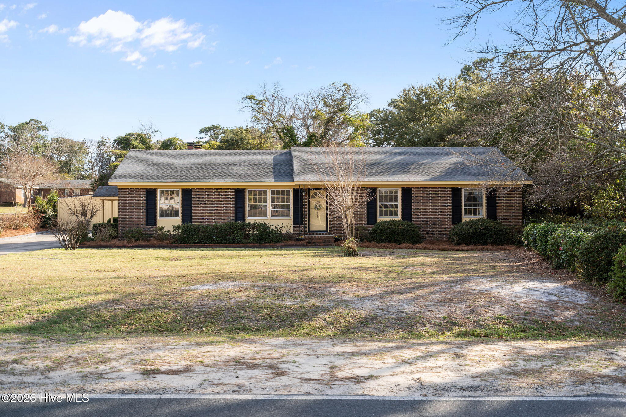 100558316 | Photo 48