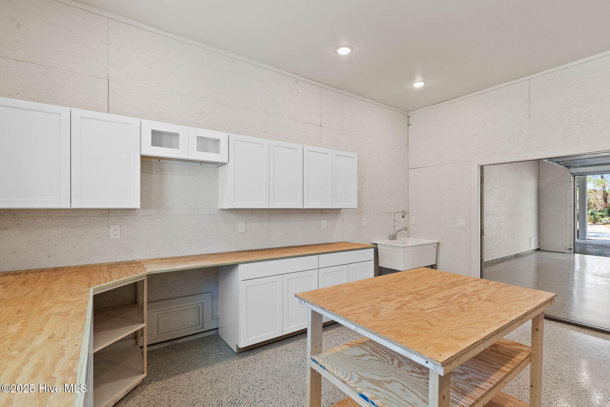 100516902 | Photo 106