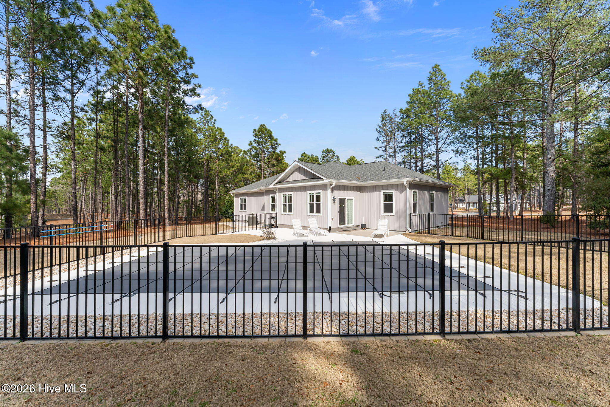 102 Roxburgh Court