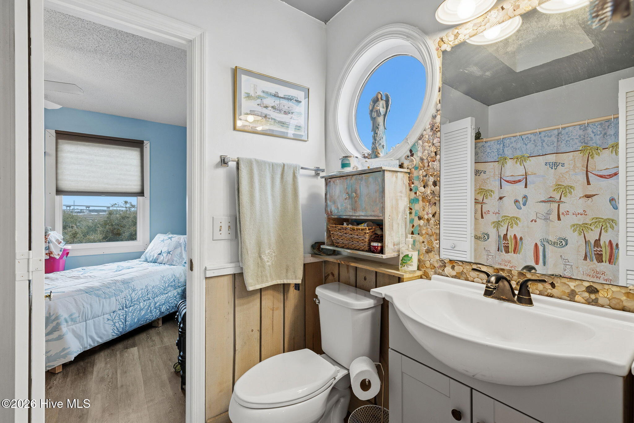 100551254 | Photo 17