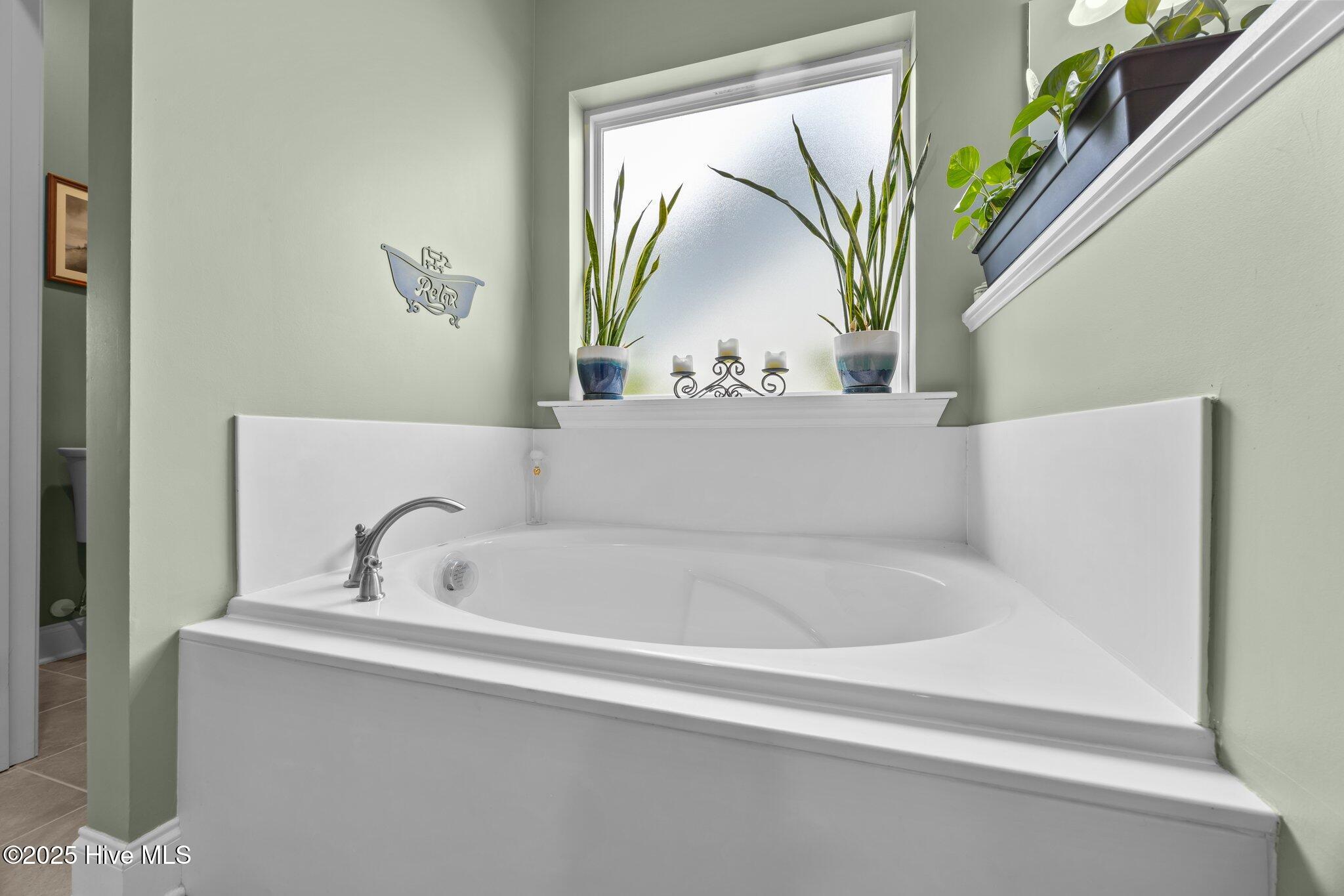 100518510 | Photo 20