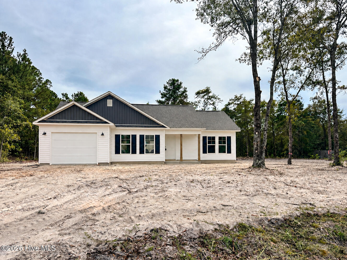 Photo 1 of Single family home for sale at 107 Blueberry Flds Rd, Maple Hill, NC 28454 | MLS# 100606094 | Listing updated on 2026-10-09