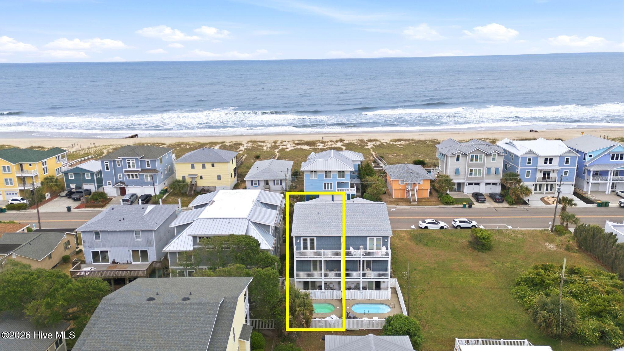 100570292 | Photo 68