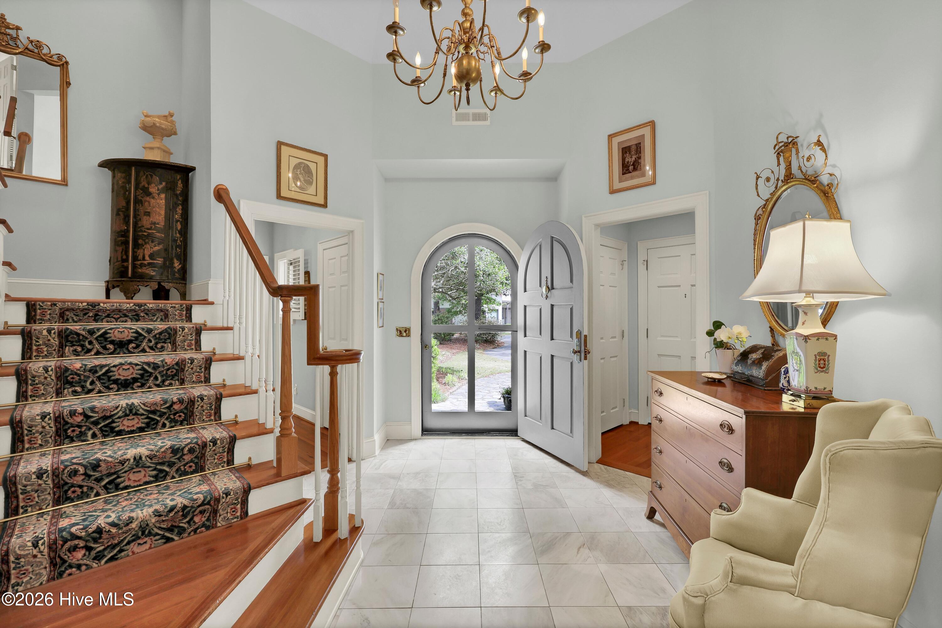 100567491 | Photo 11