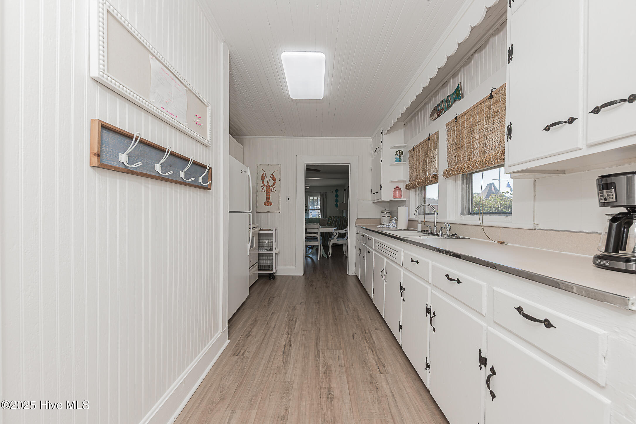 100544224 | Photo 18