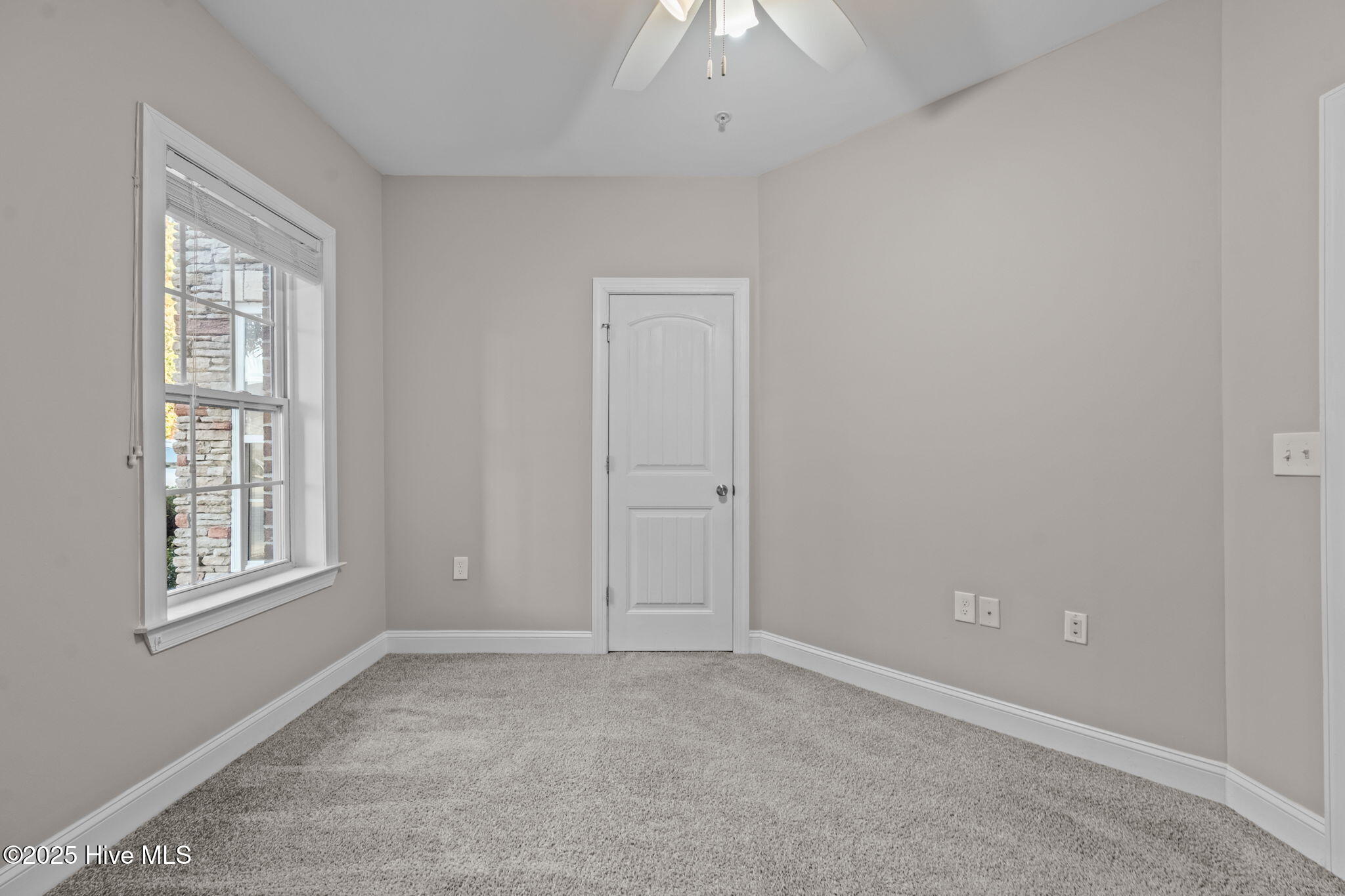 100542500 | Photo 17