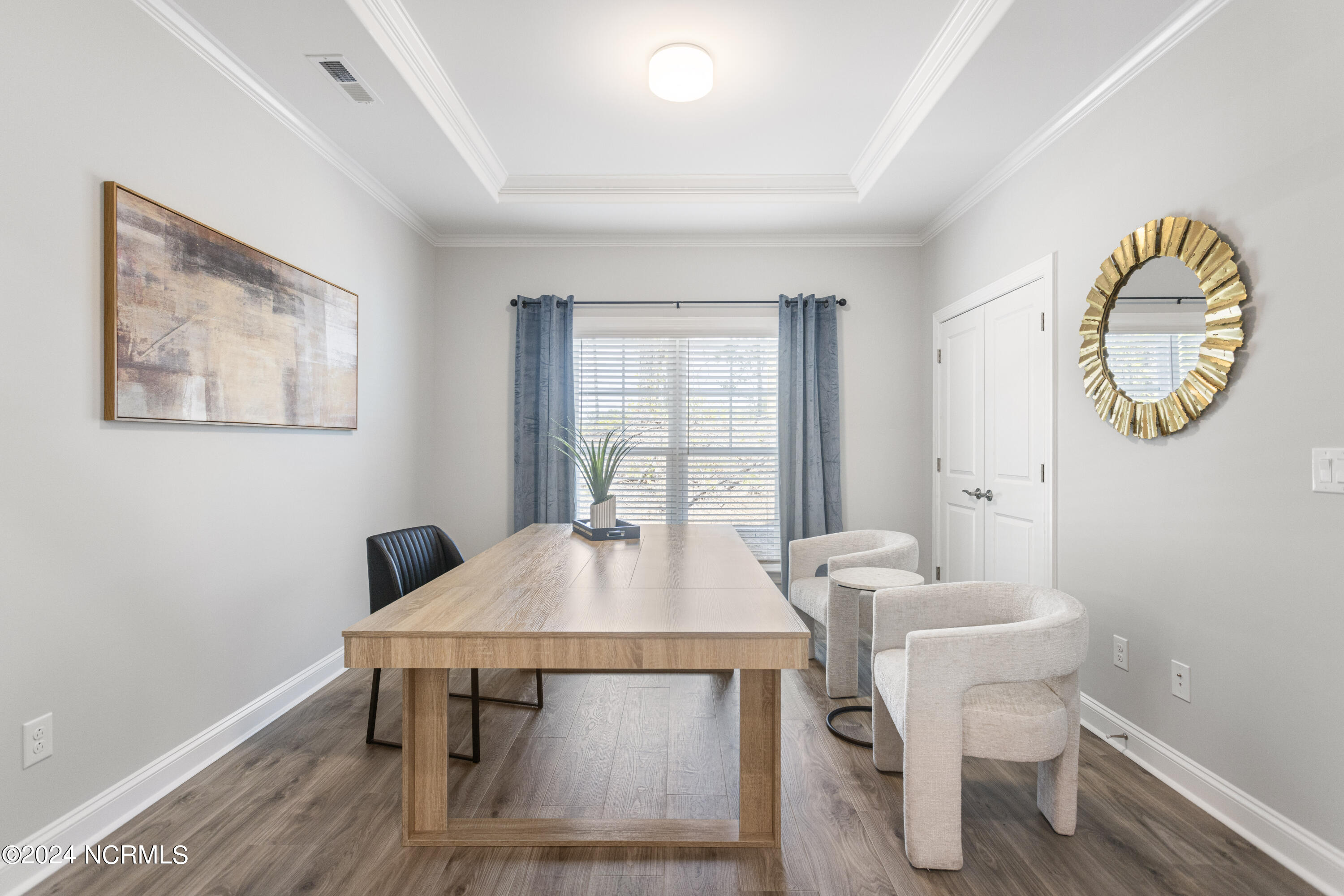 100568554 | Photo 30