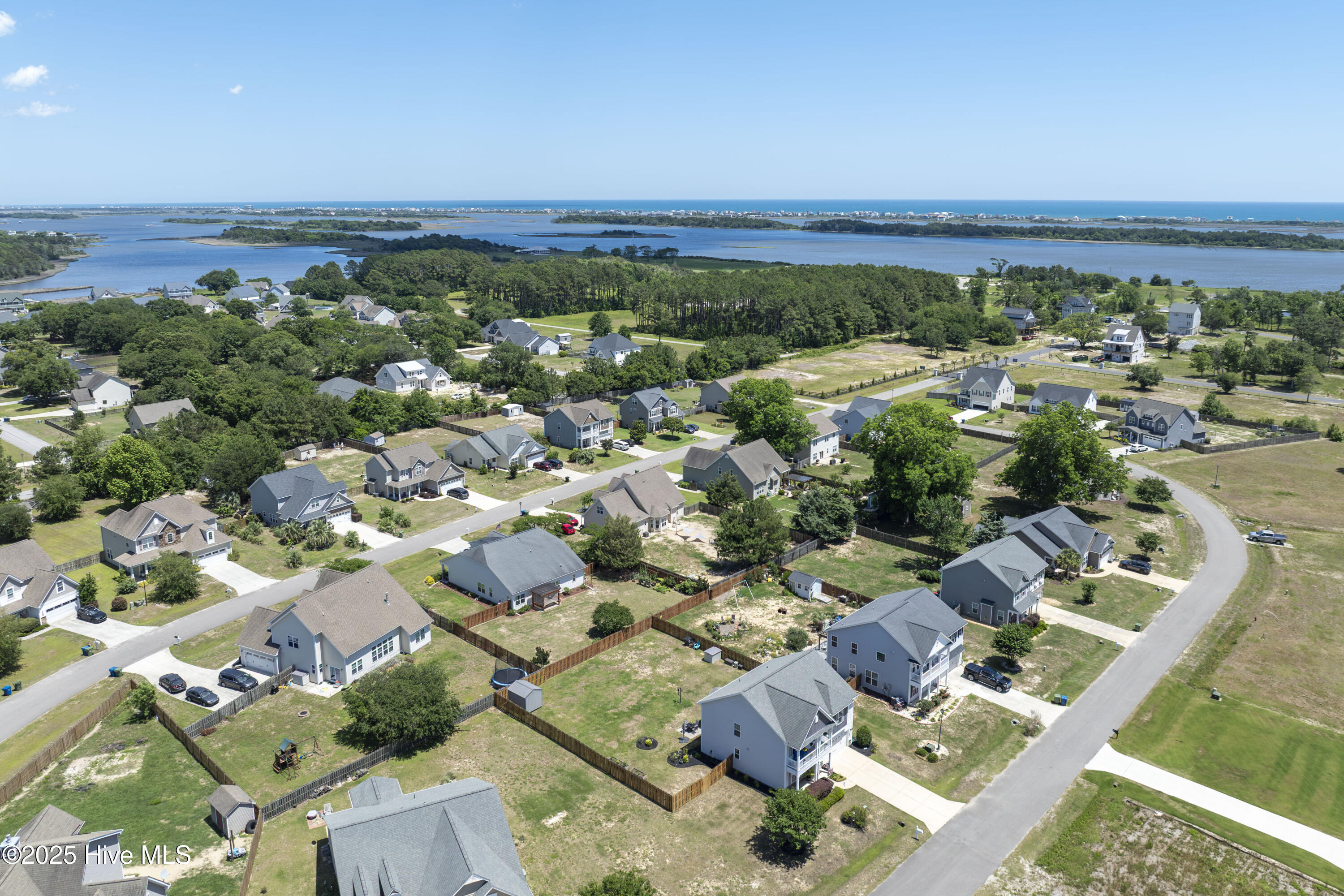 100509634 | Photo 57