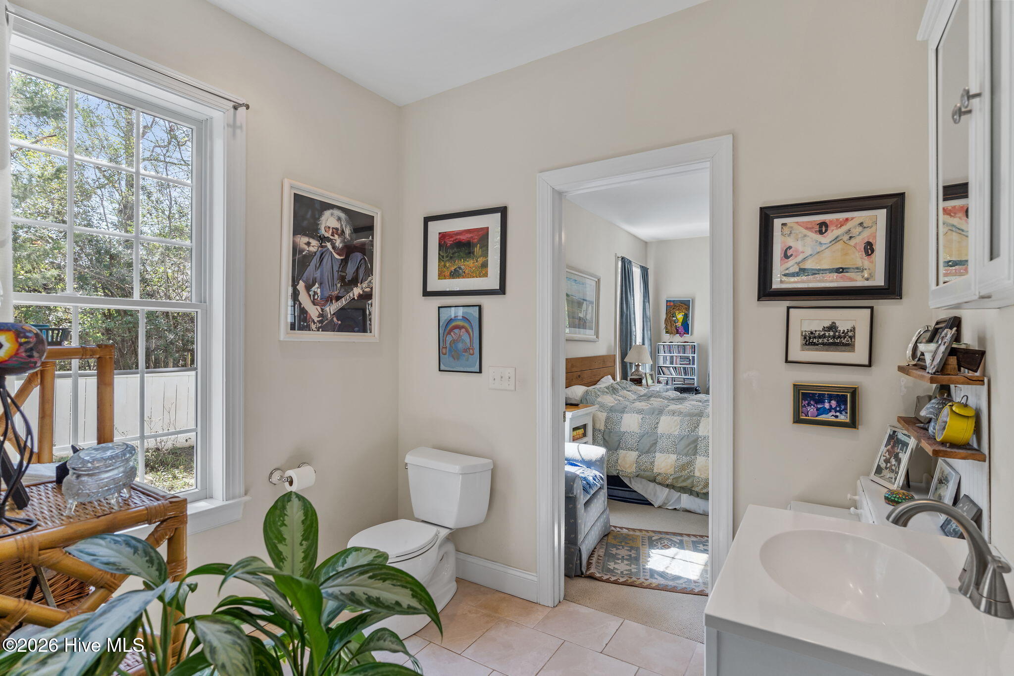 100562124 | Photo 31