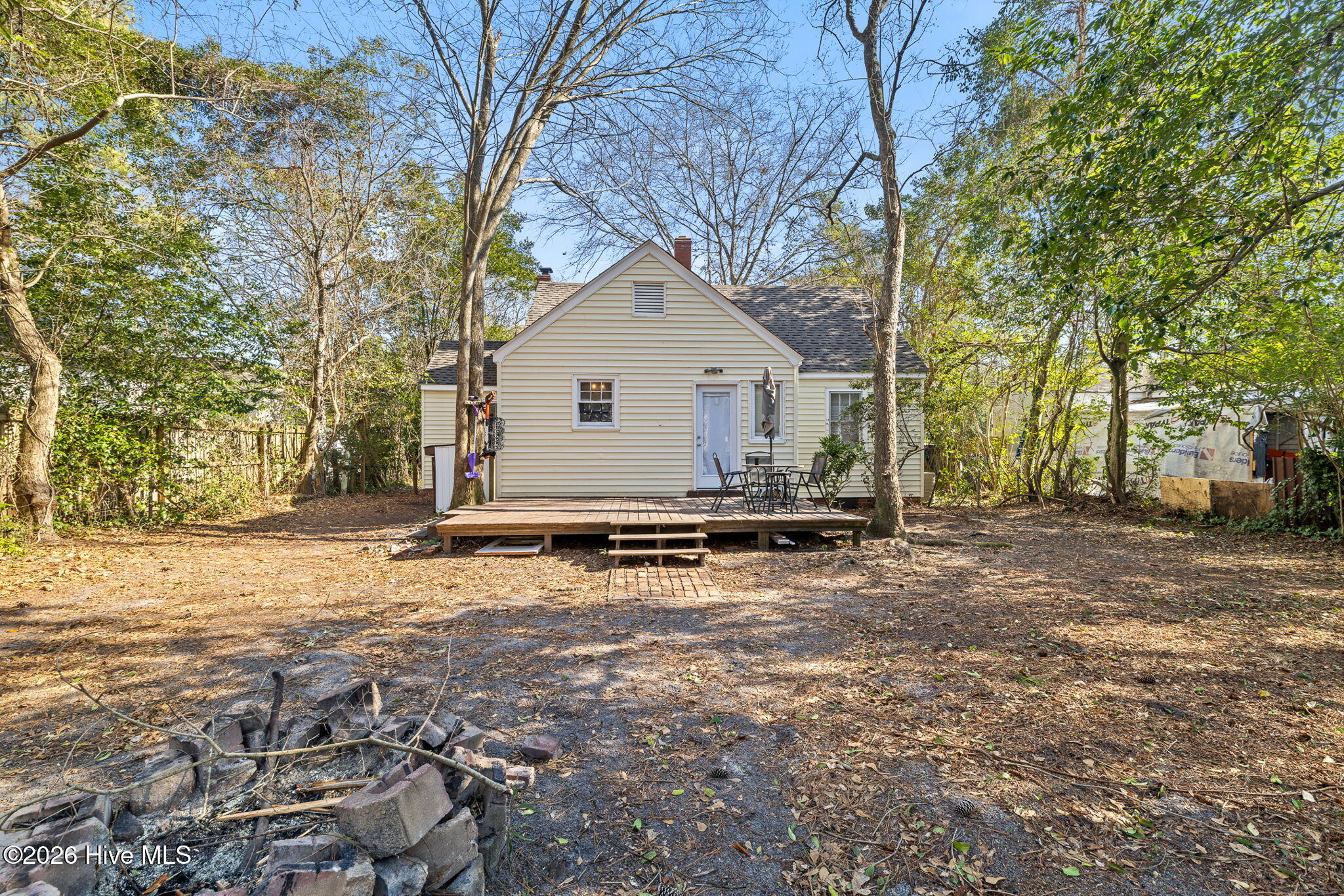 100555429 | Photo 28