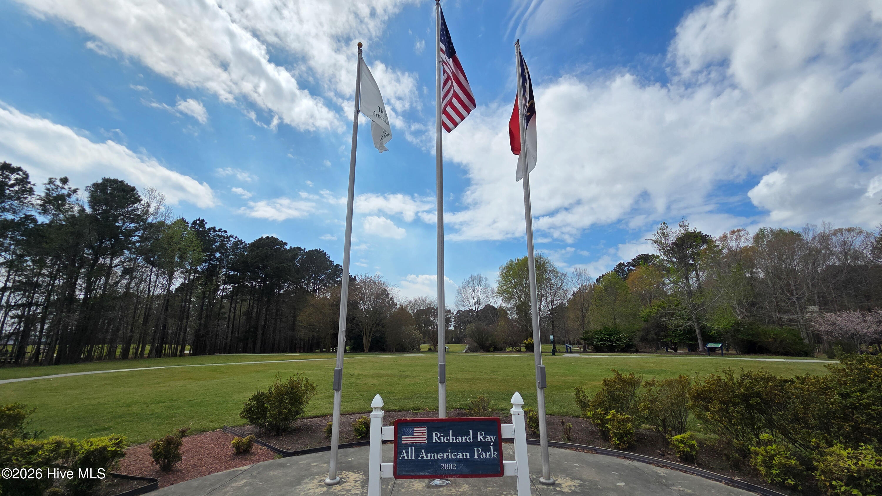 100562387 | Photo 59