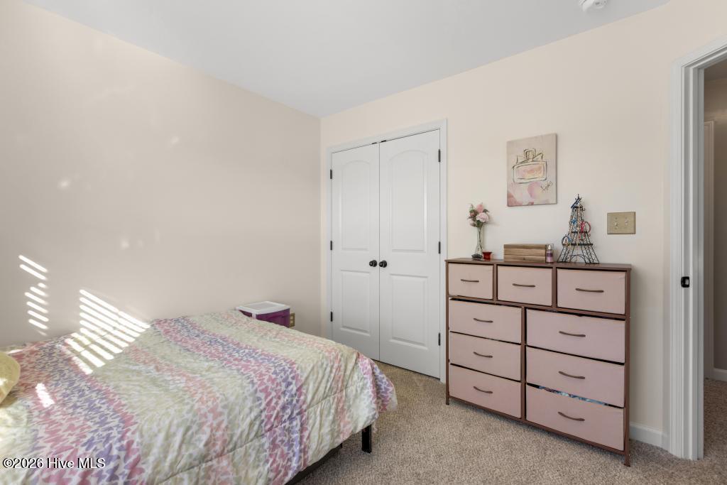 100561745 | Photo 21