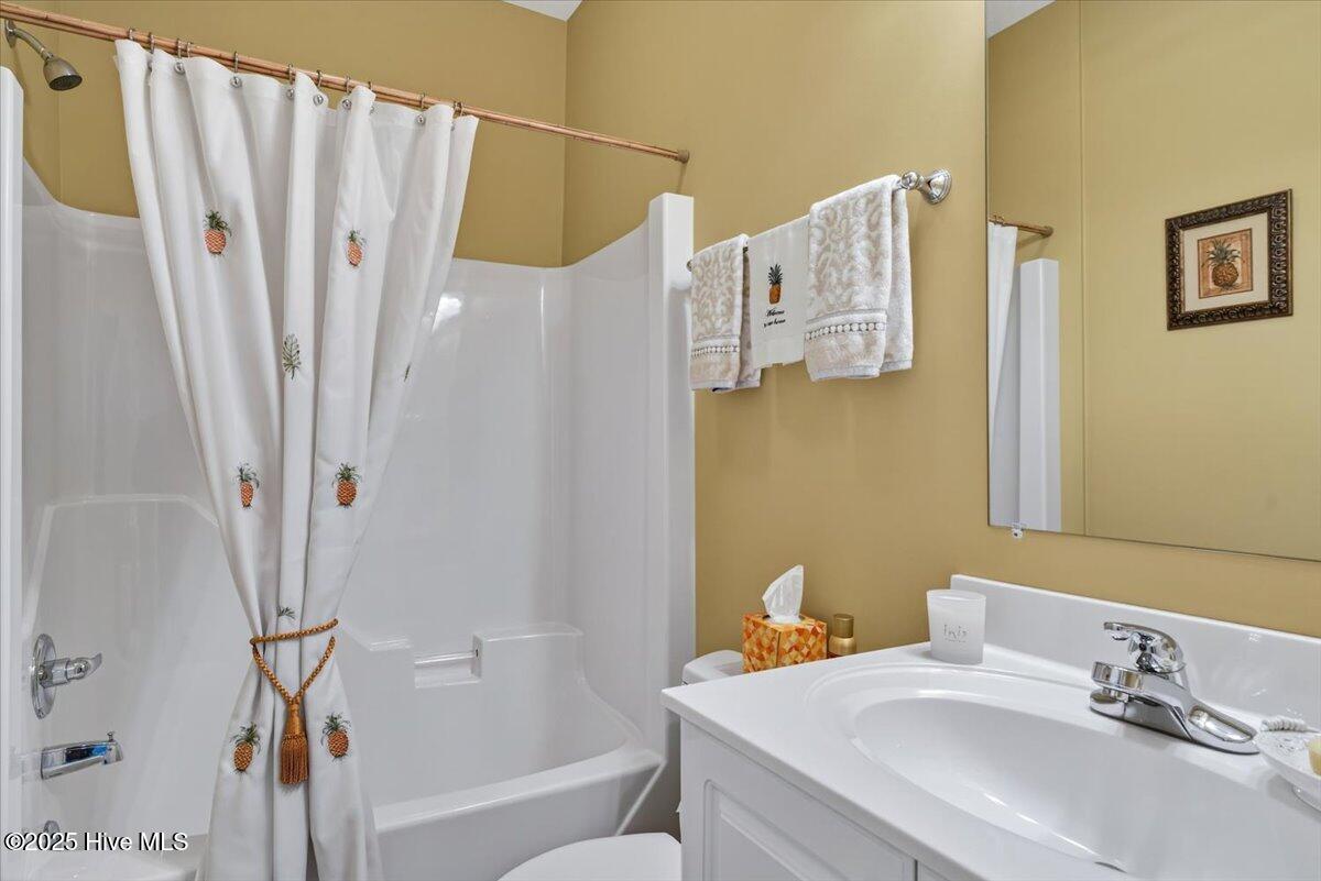 100514945 | Photo 27