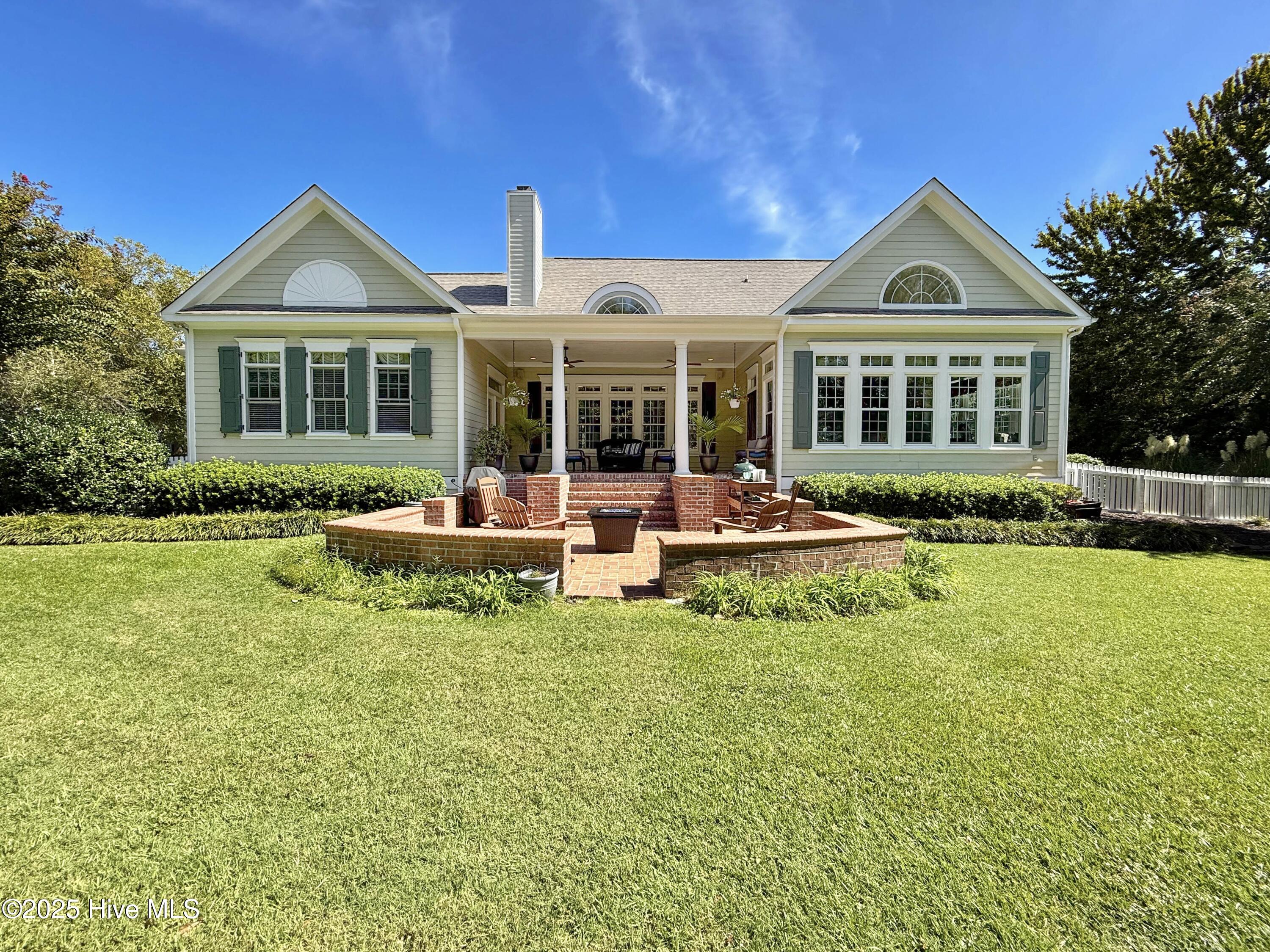 100530340 | Photo 93