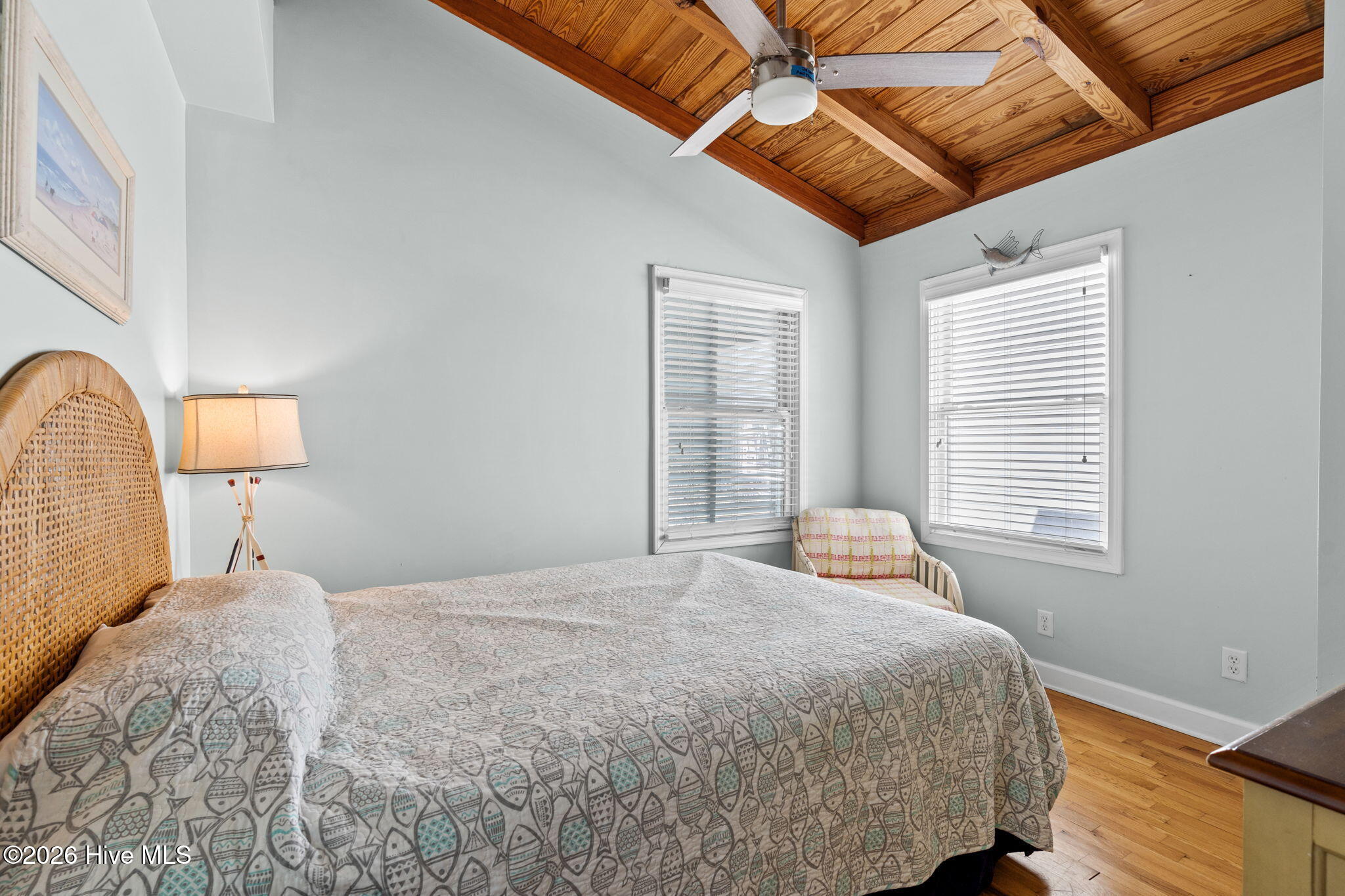 100549664 | Photo 13