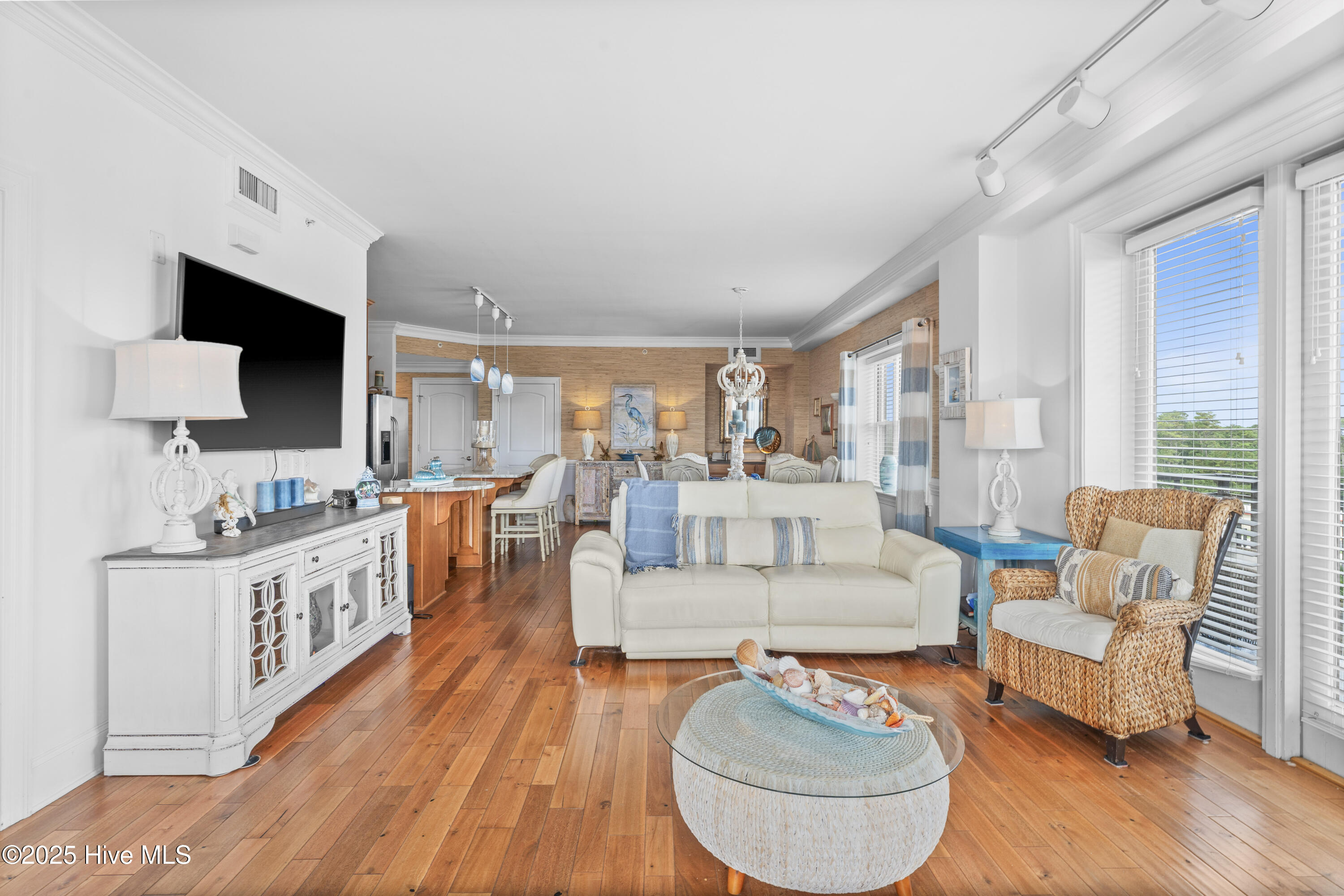 4425 Arendell Street 609,Morehead City