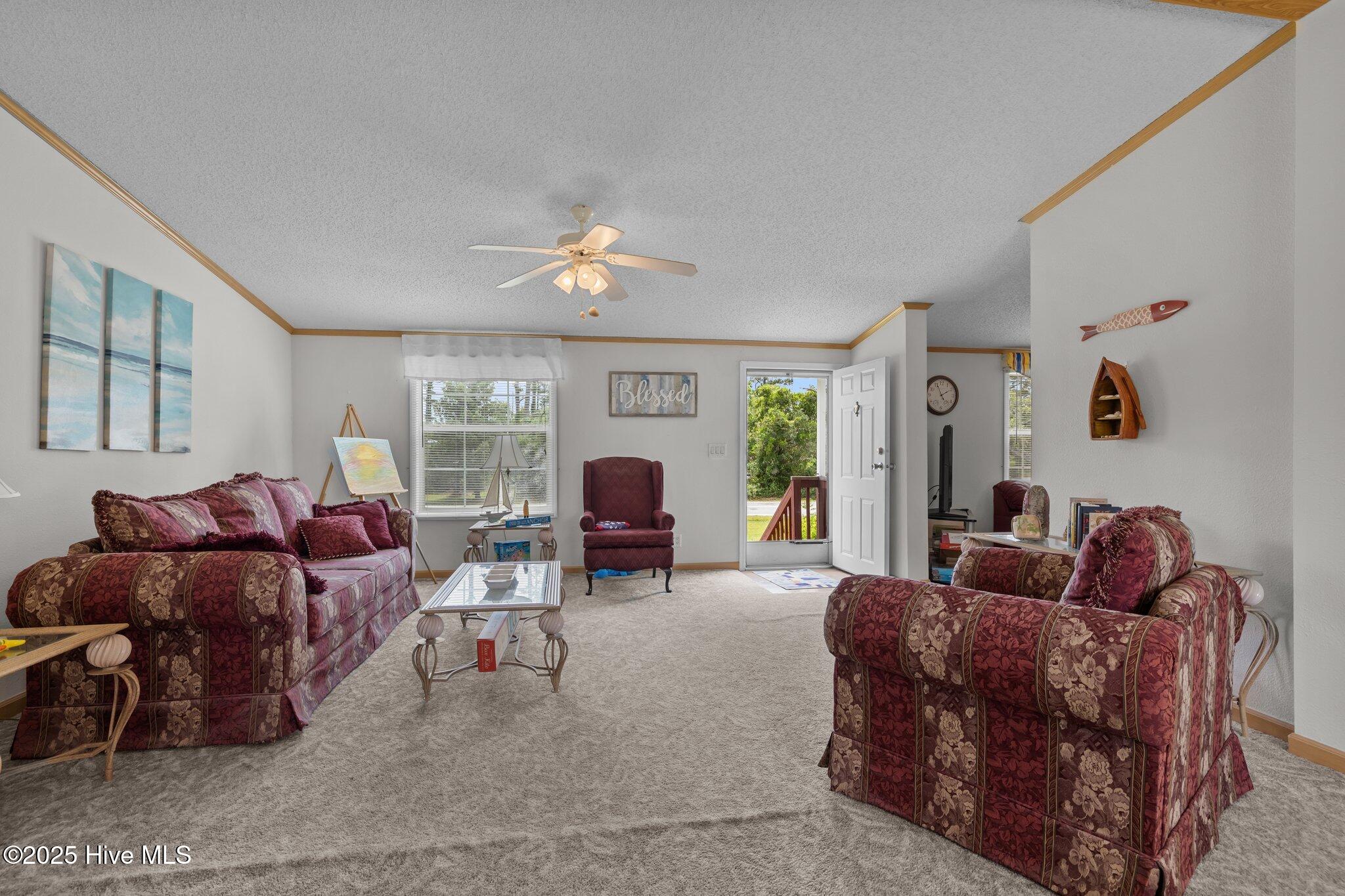 2976 Cedar Island Road,Cedar Island