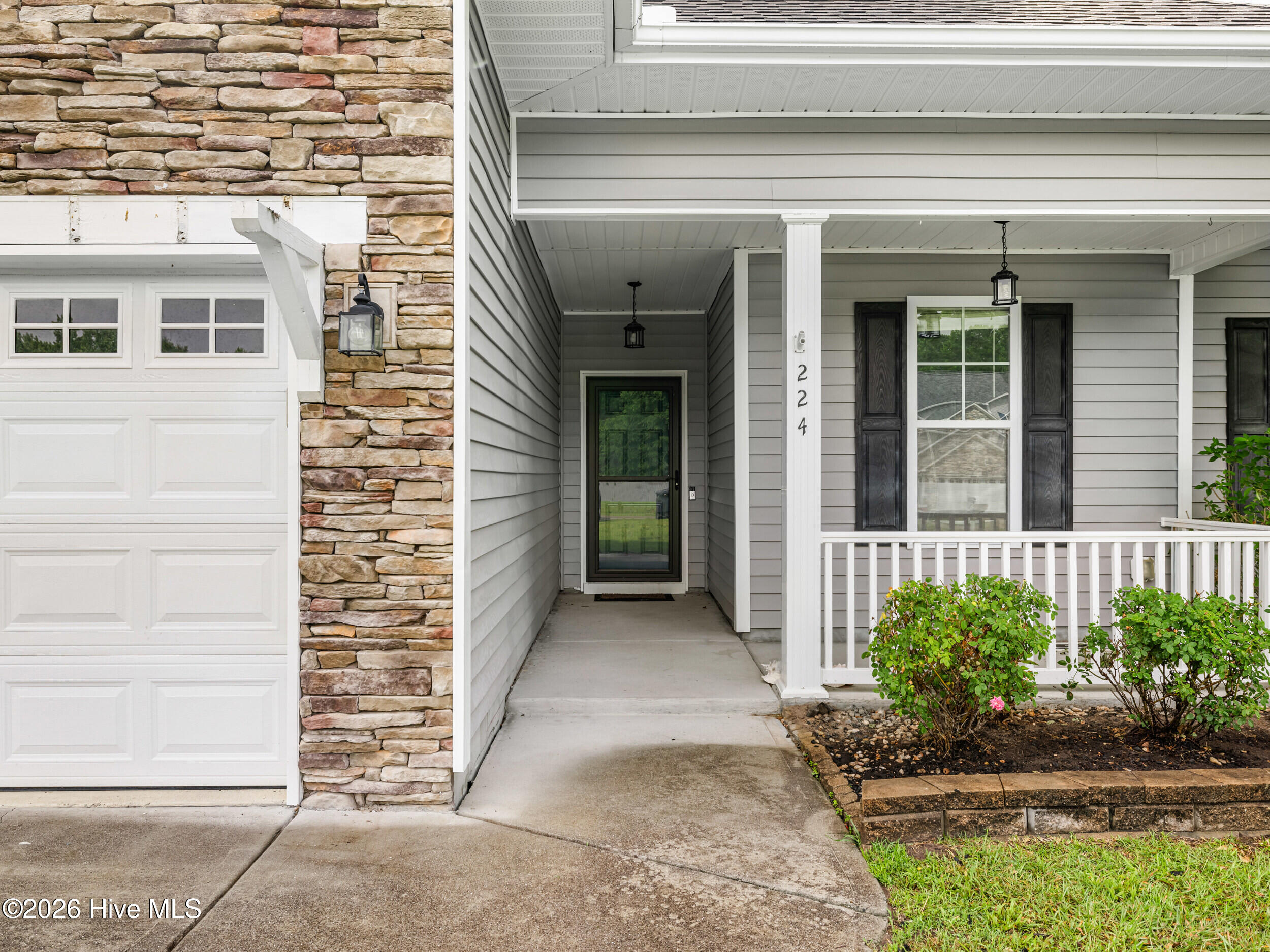 224 Blue Creek Farms Drive,Jacksonville