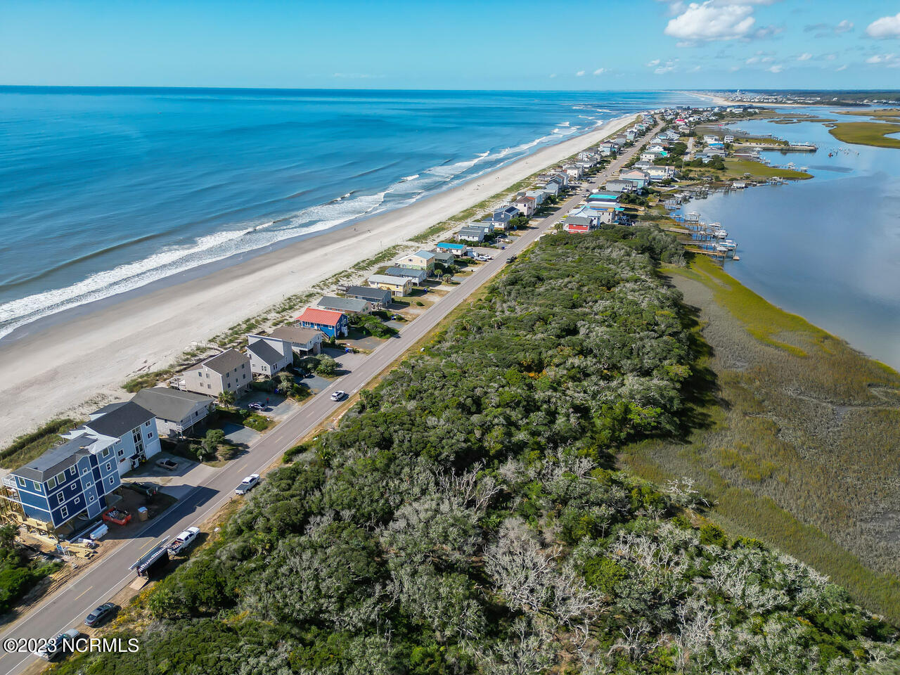 100551227 | Photo 24