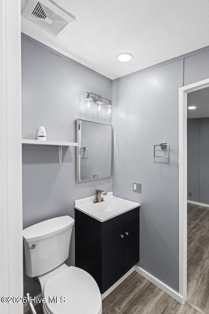 100555089 | Photo 12