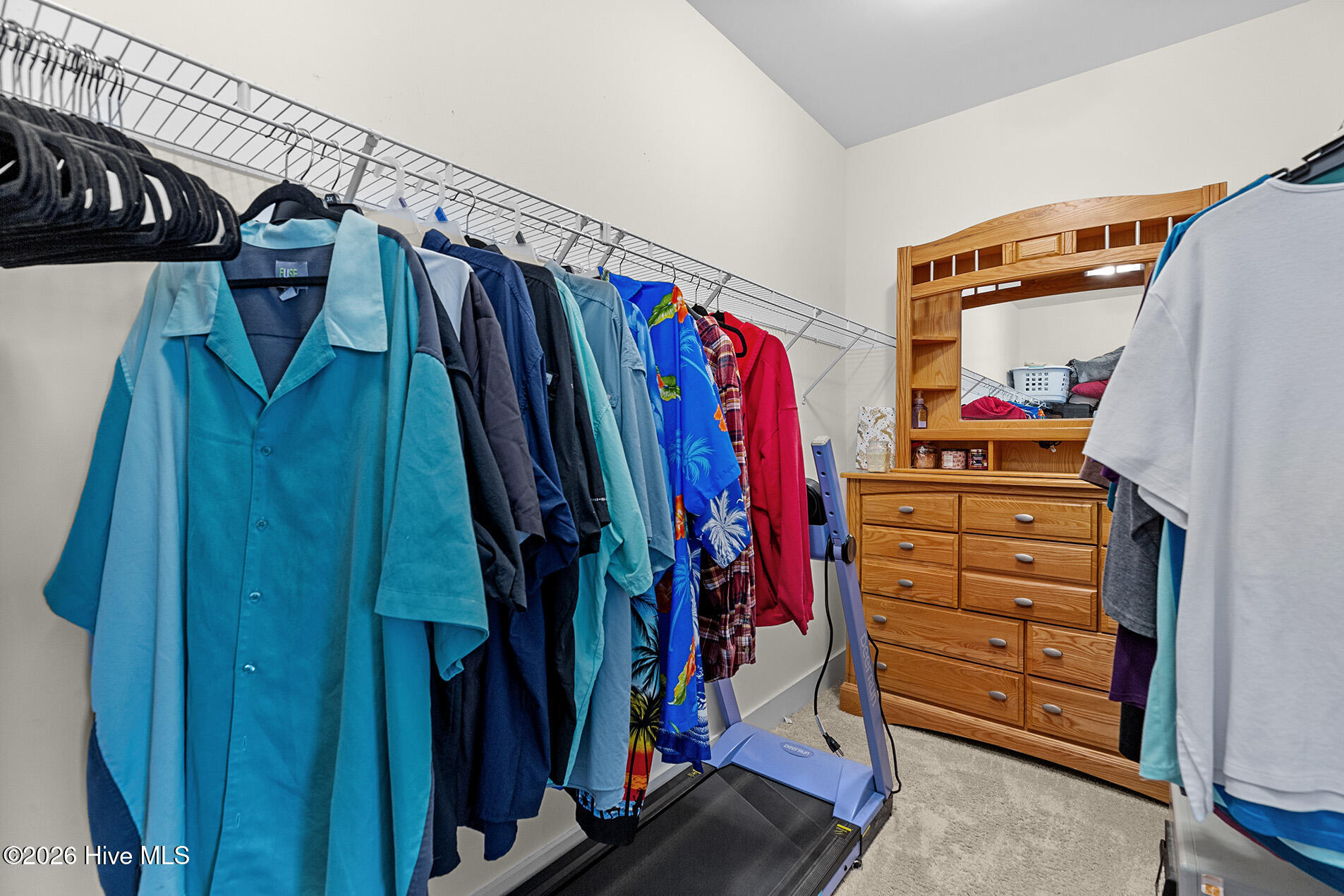 100550596 | Photo 27