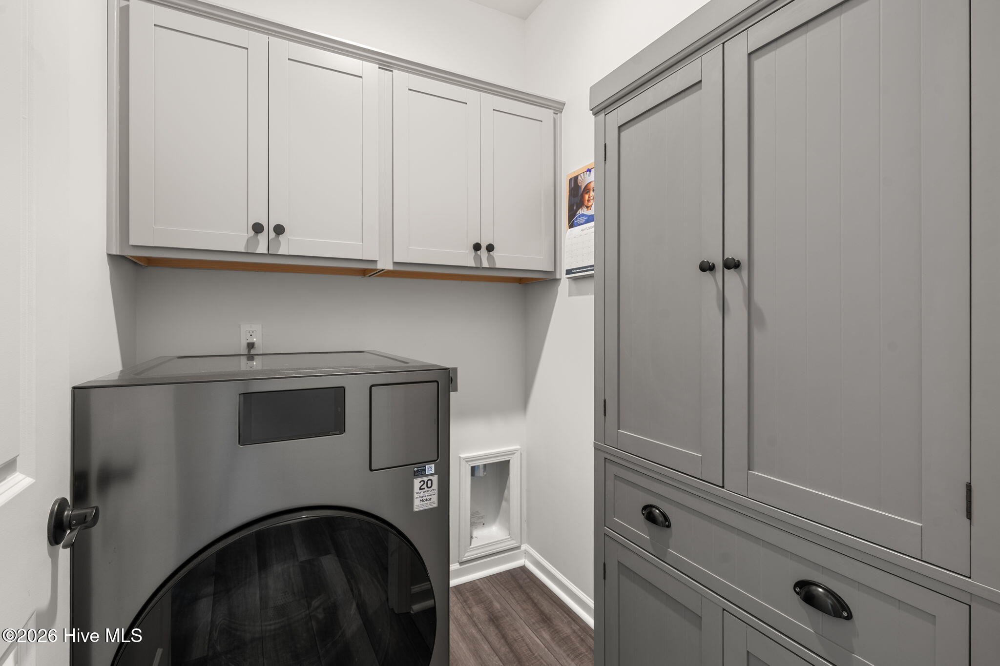 100567205 | Photo 24