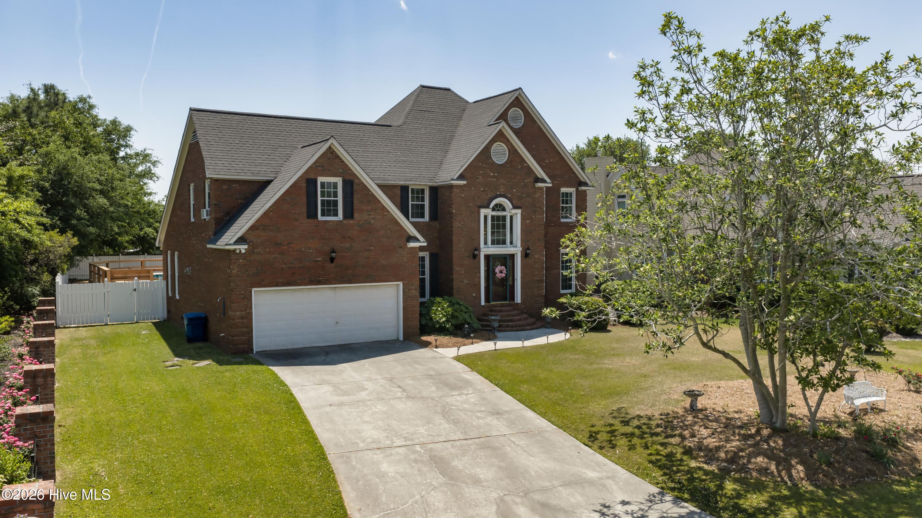 100570171 | Photo 29