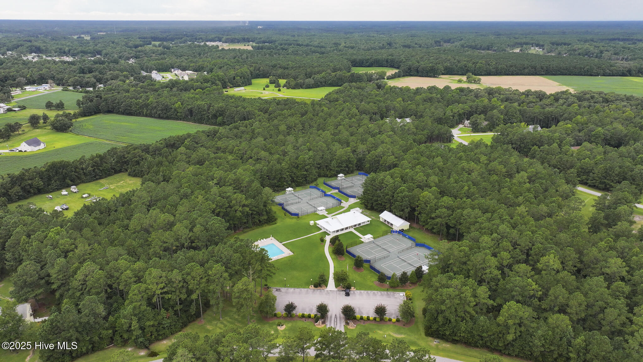 100513900 | Photo 66