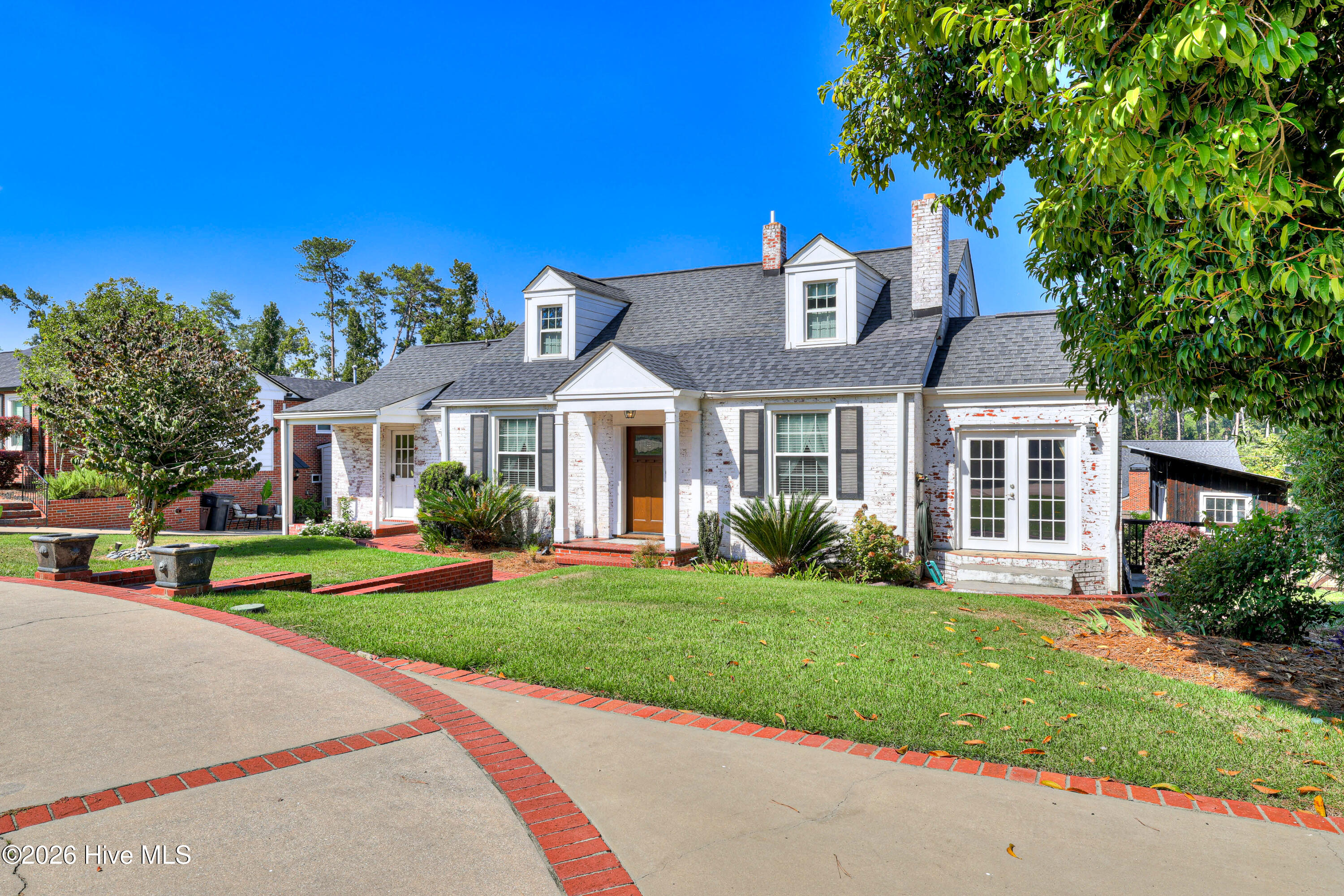 Photo 3 of Single family home for sale at 3011 Fox Spring Rd, Augusta, GA 30909 | MLS# 100609371 | Listing updated on 2026-10-09