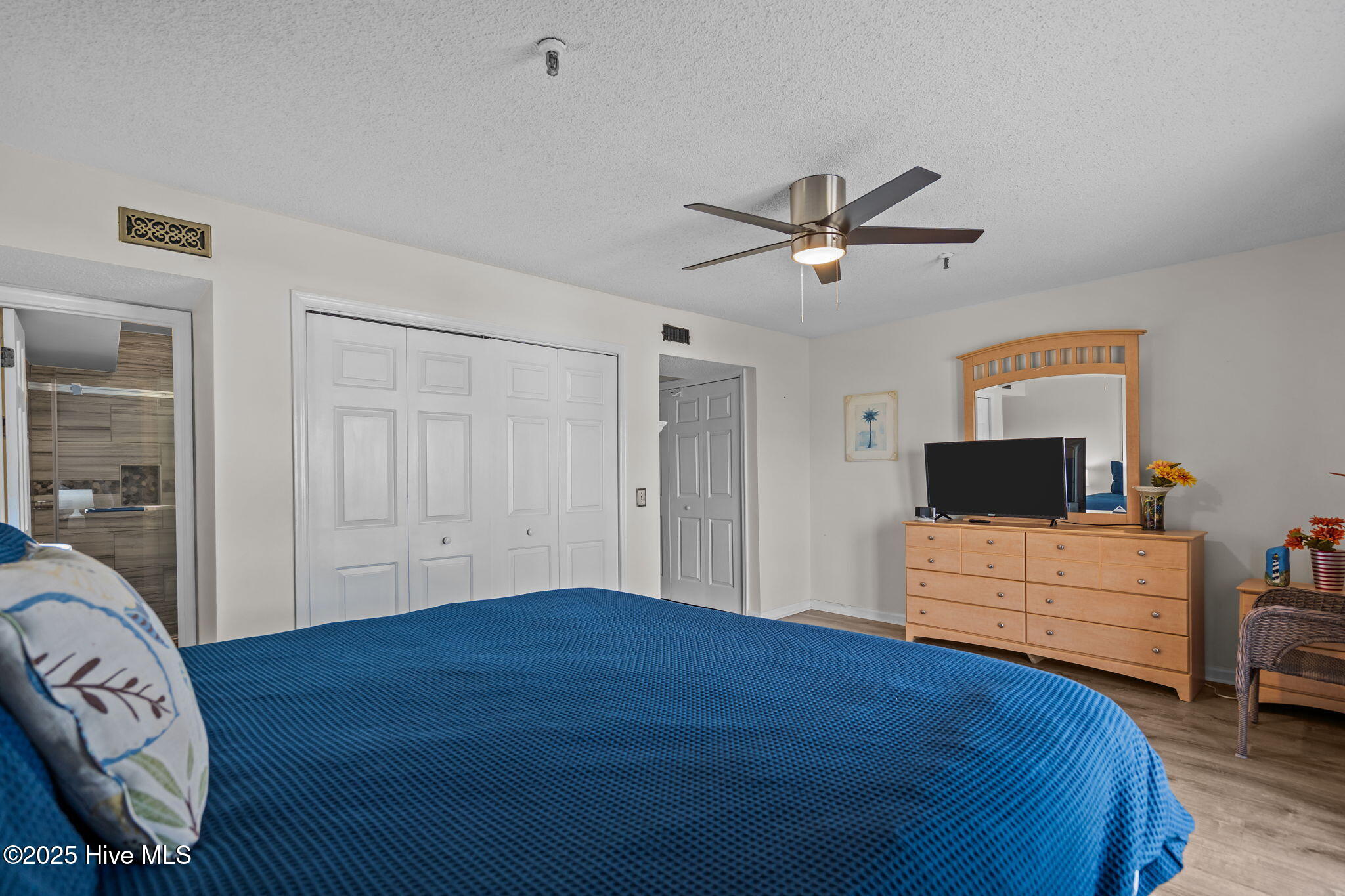 111 Florida Avenue UNIT Apt 3, Carolina Beach, NC, 28428