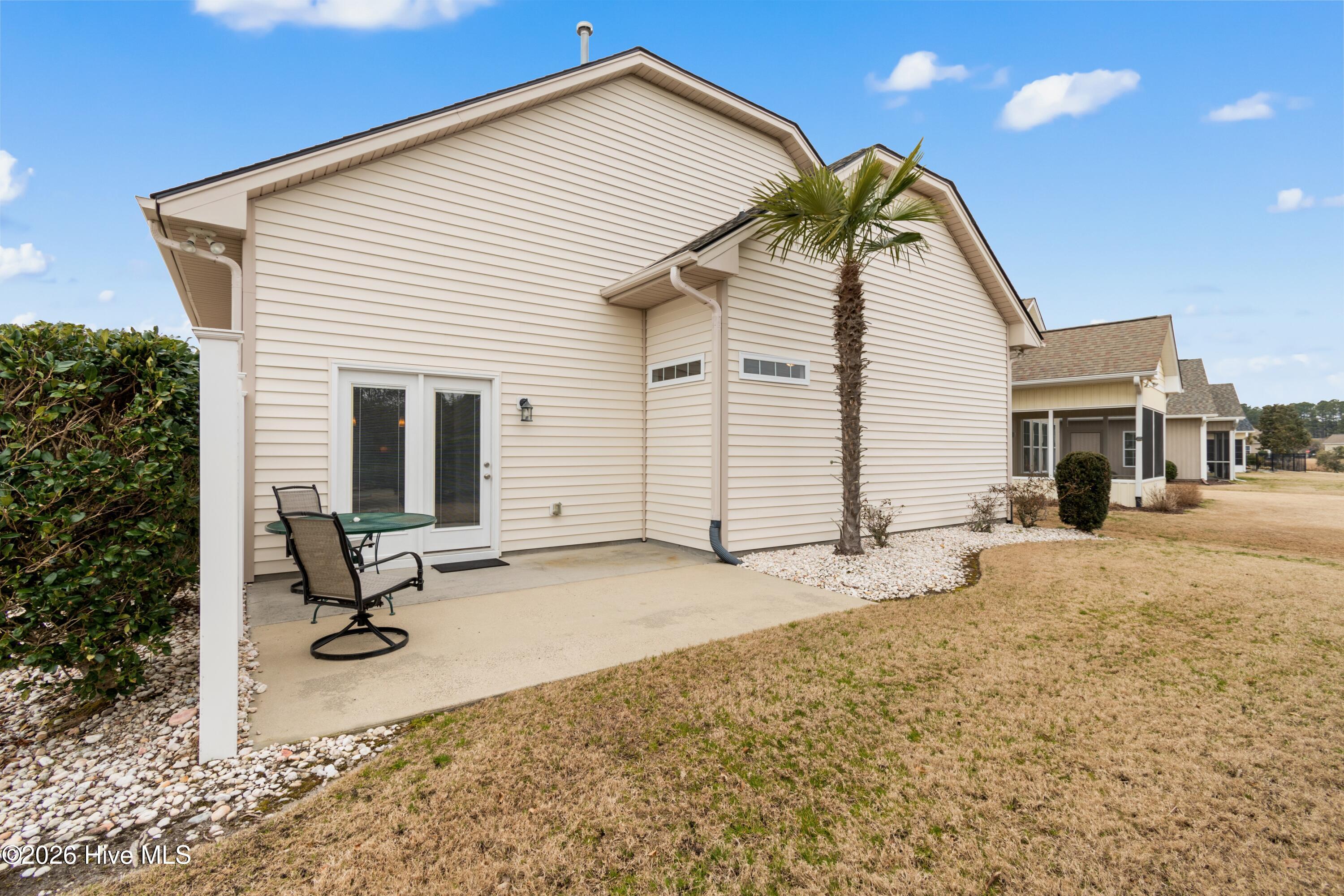 100554083 | Photo 19