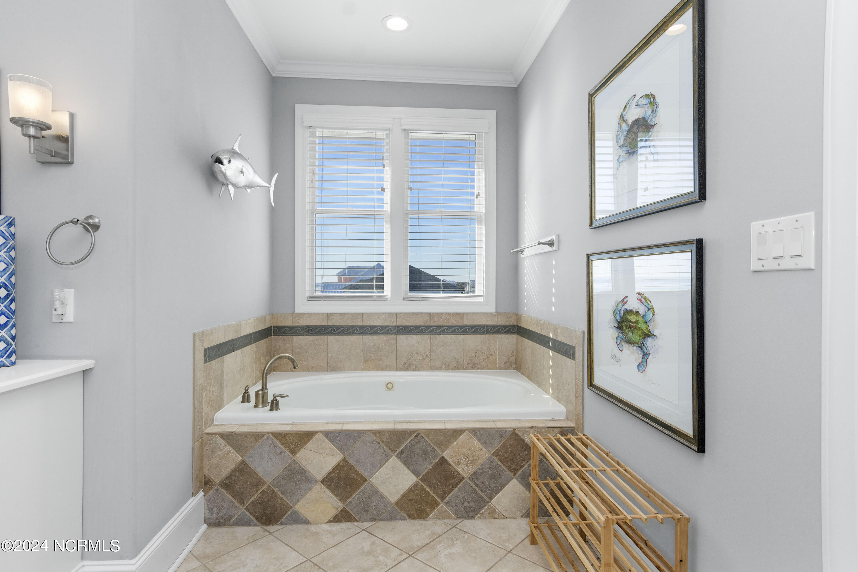 100429078 | Photo 62