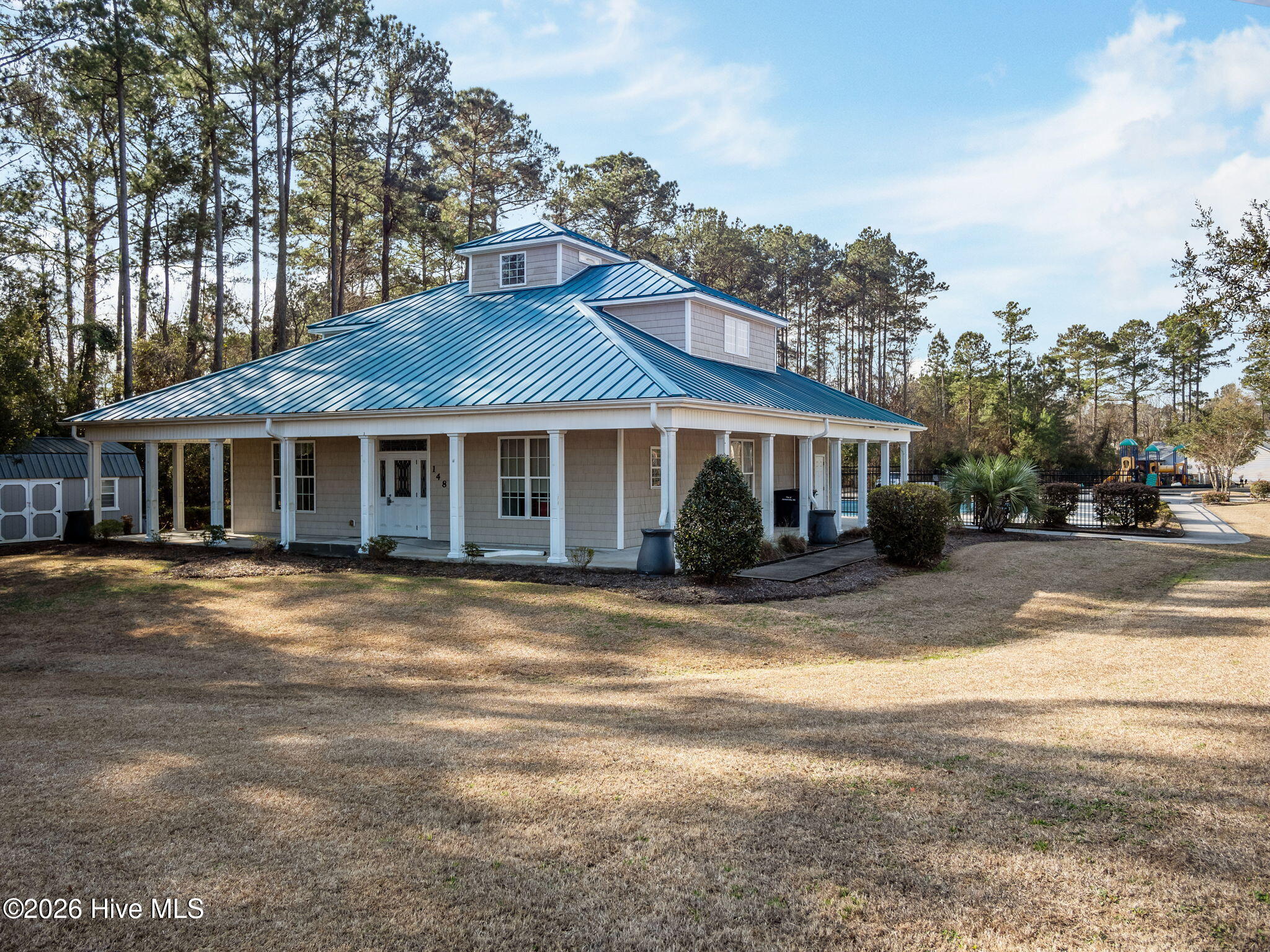 100548967 | Photo 27