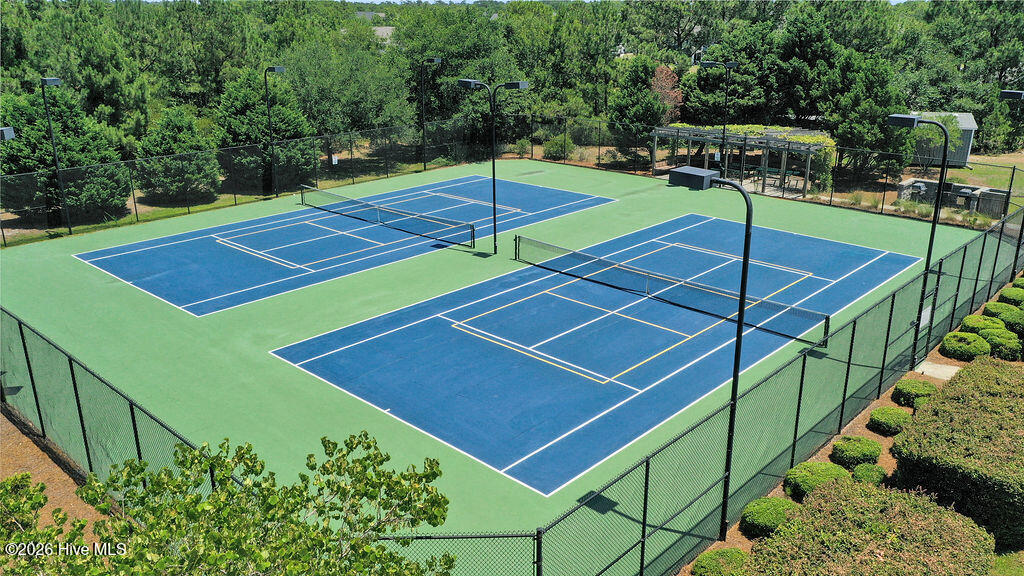 Reclaim your down time with Mimosa Bay's fantastic amenities like this private community pickleball court