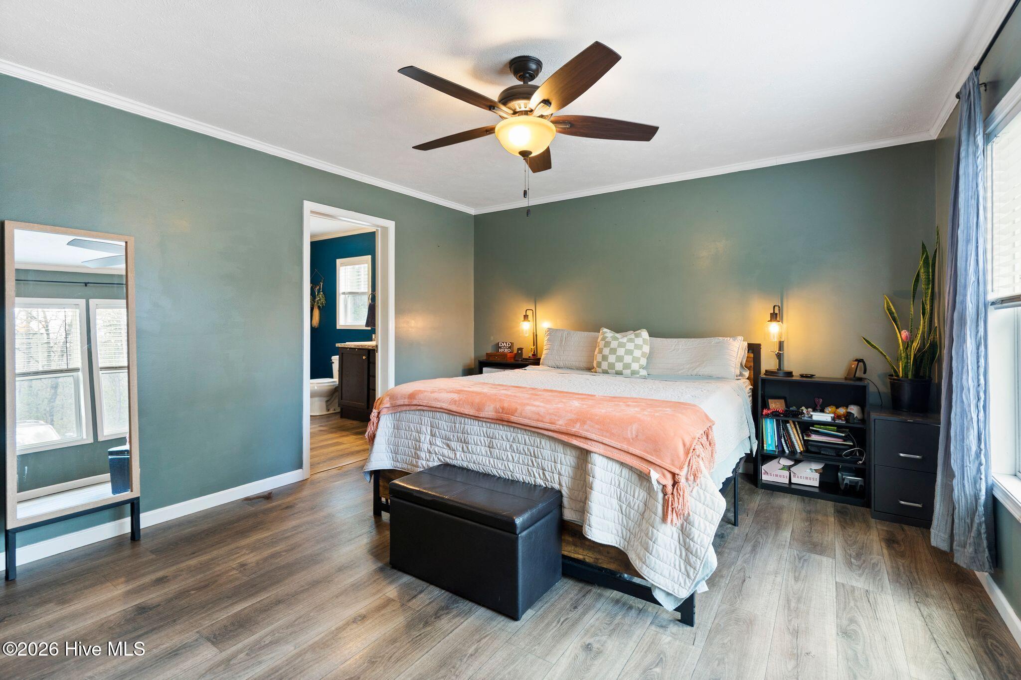 100559666 | Photo 24