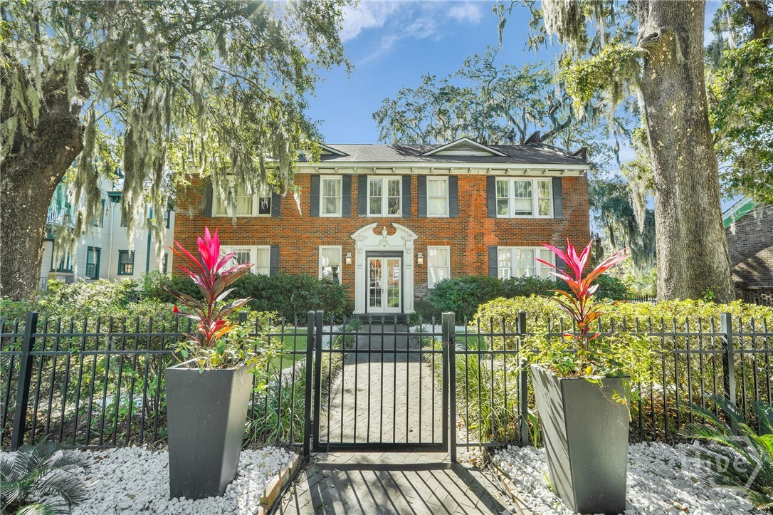 Condo for sale at 17 E 37th Street #3, Savannah, GA 31401 | MLS# SA365882
