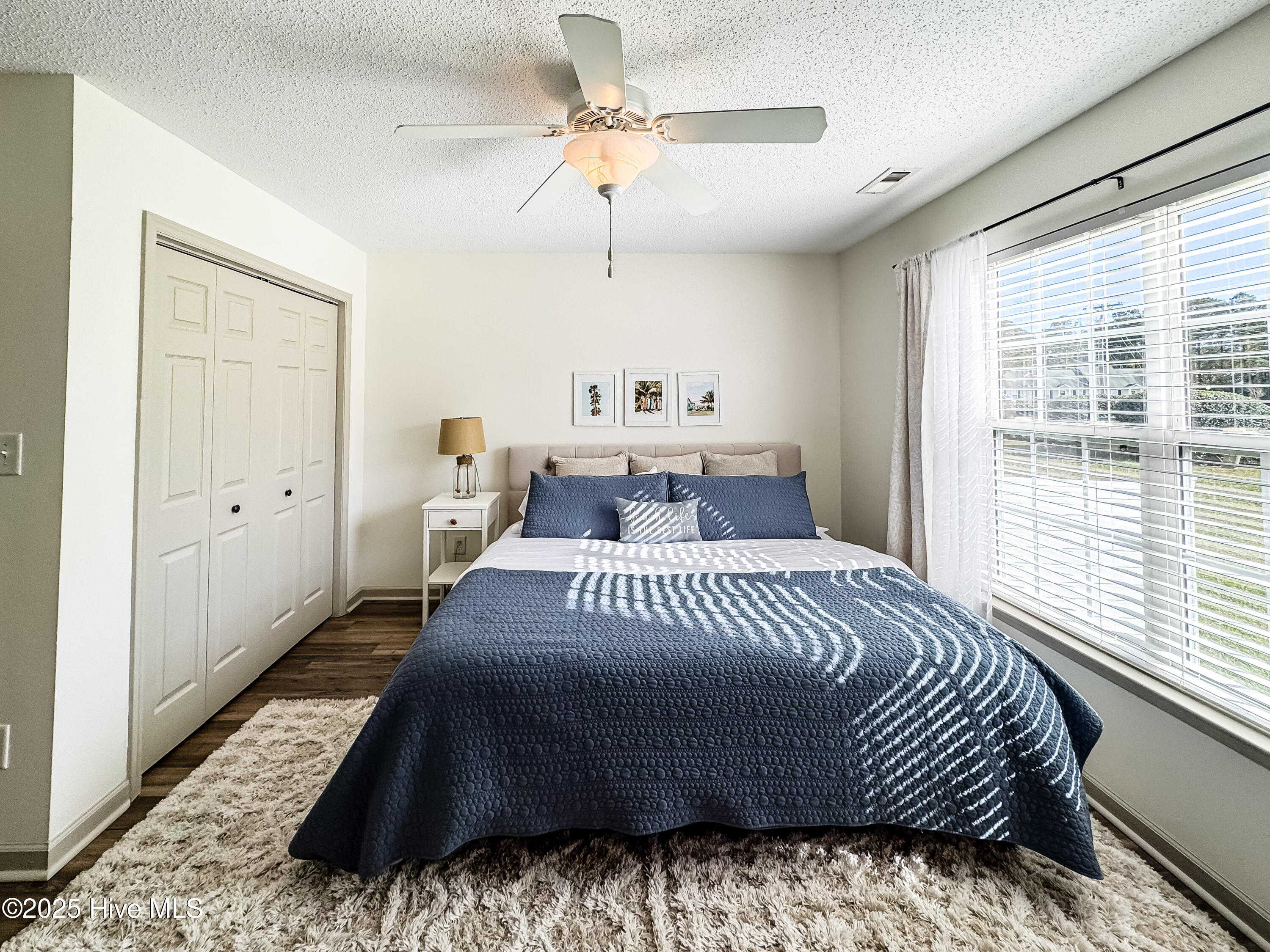 100541804 | Photo 16