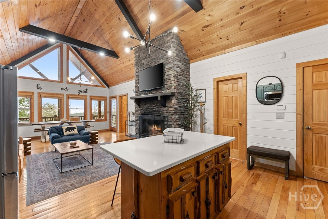 437 Spruce Circle