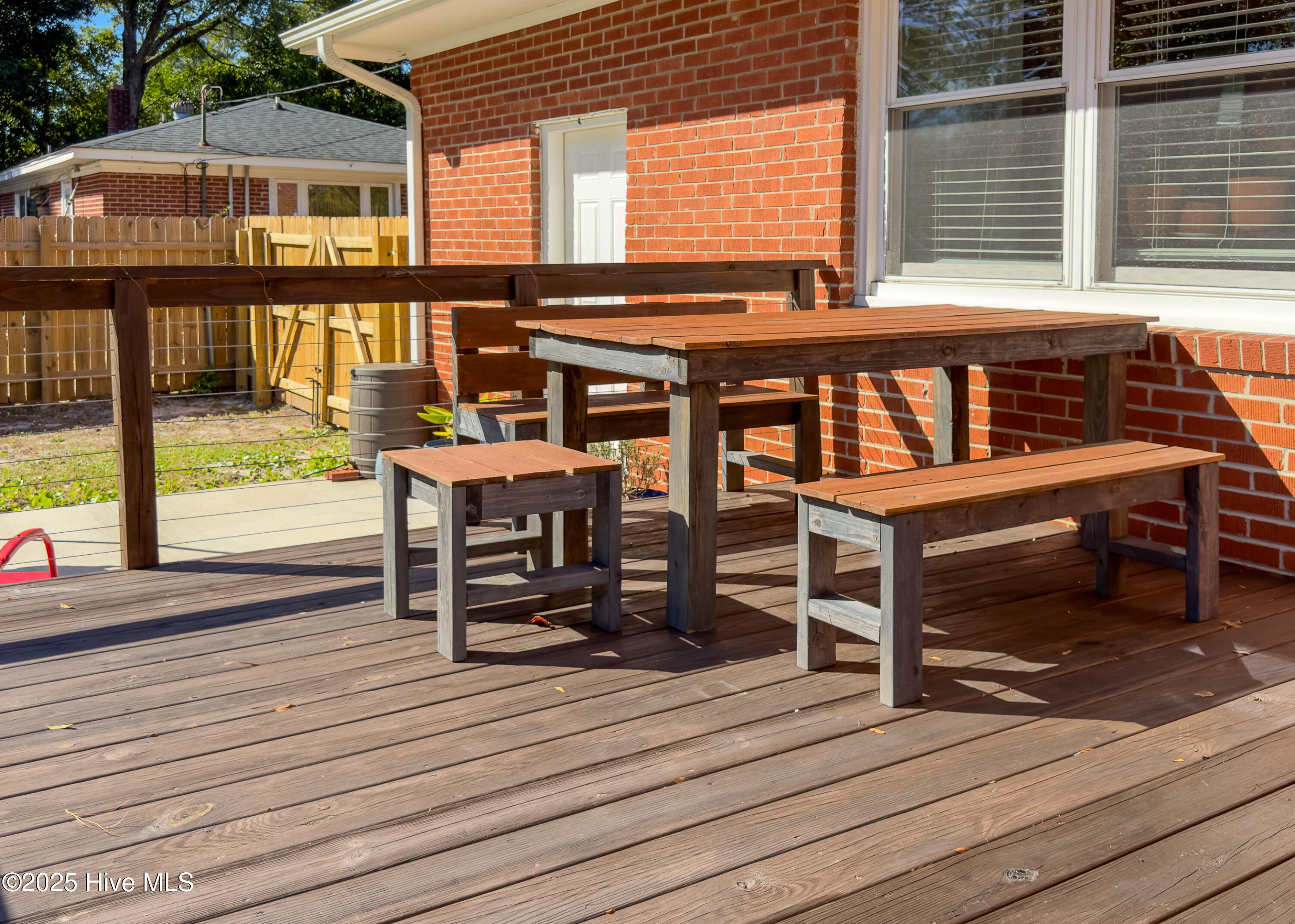 100539924 | Photo 37