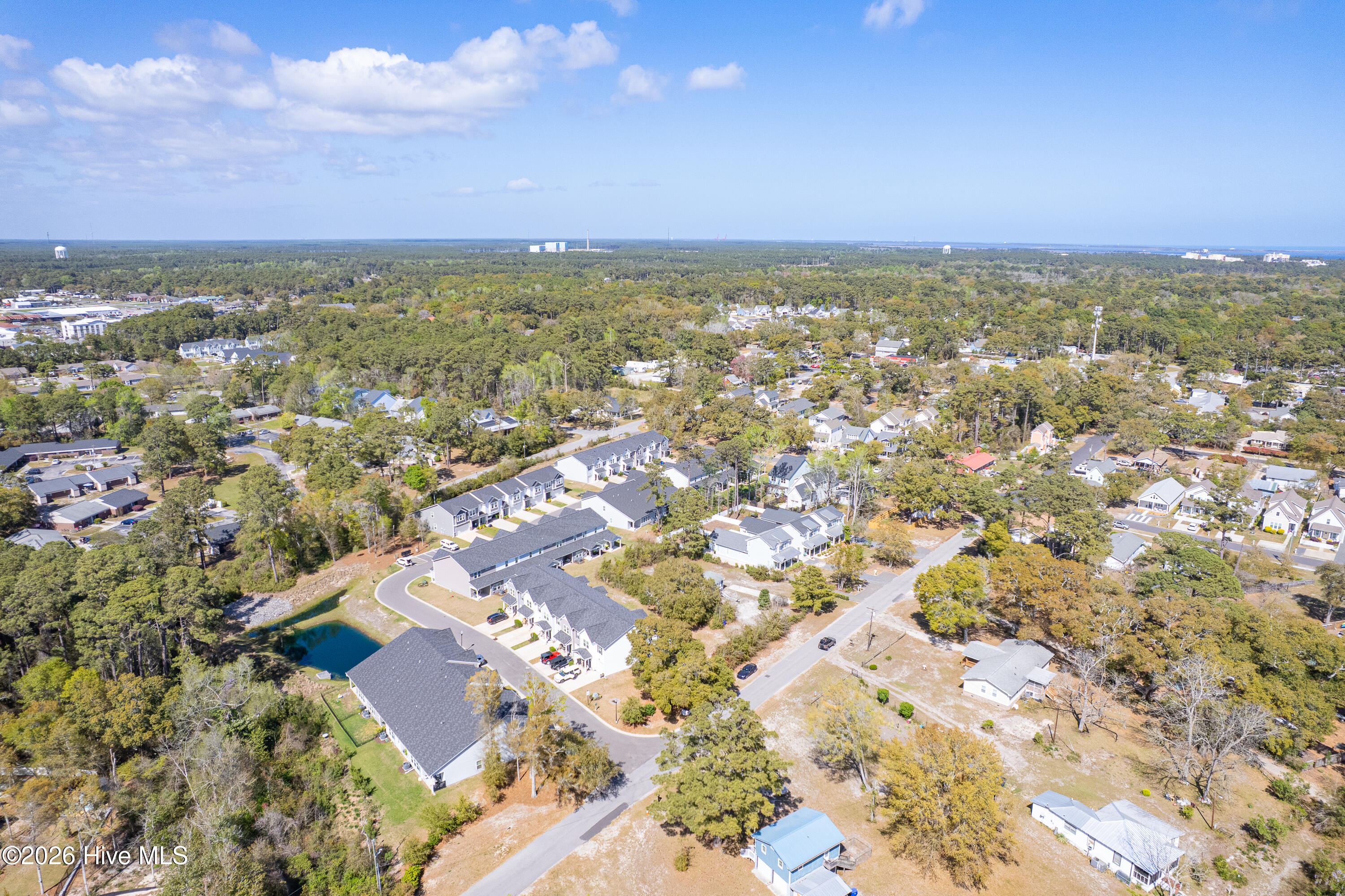 100565599 | Photo 49